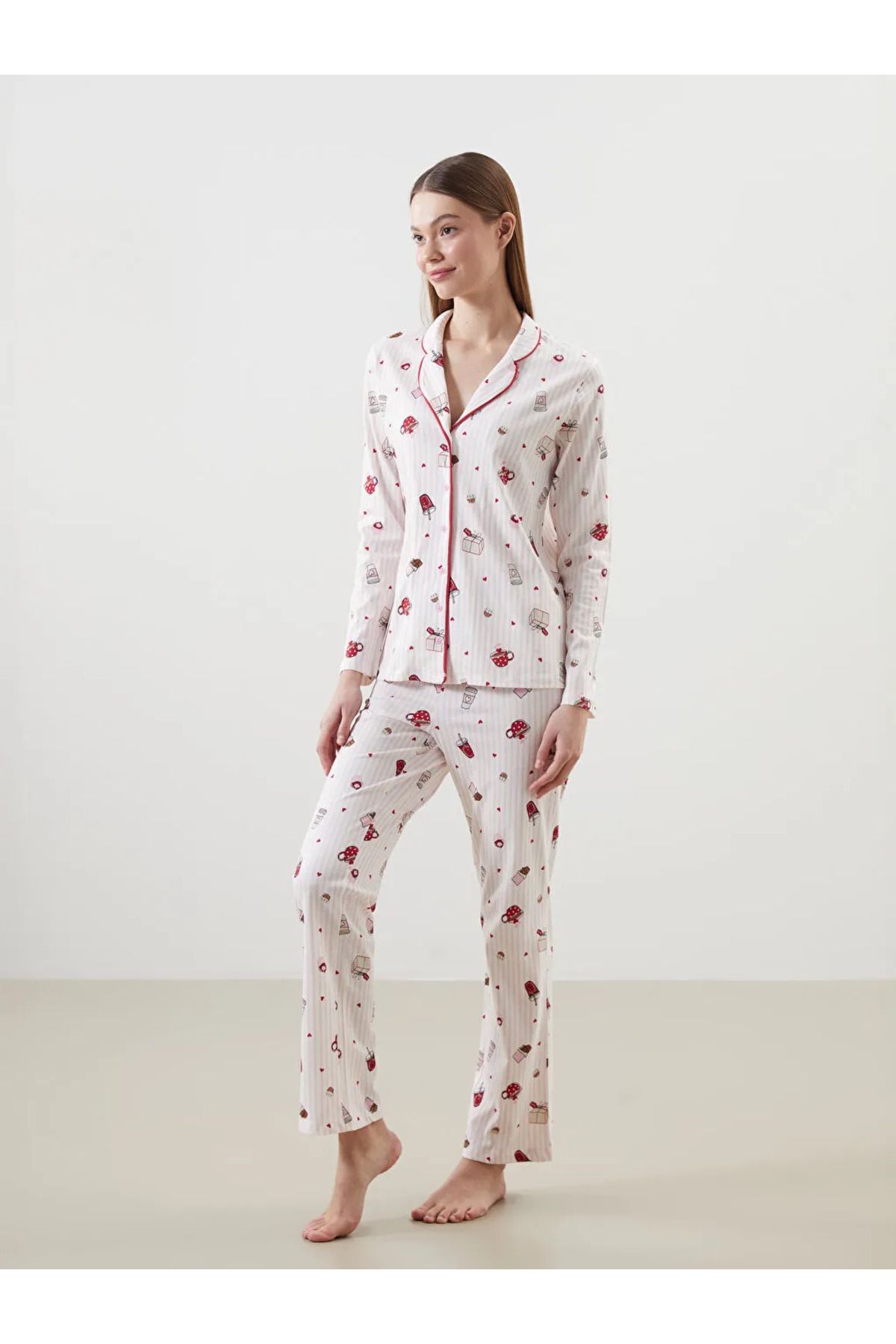 LC Waikiki LCW DREAM Pembe Gömlek Yaka Baskılı Kadın Pijama Takımı