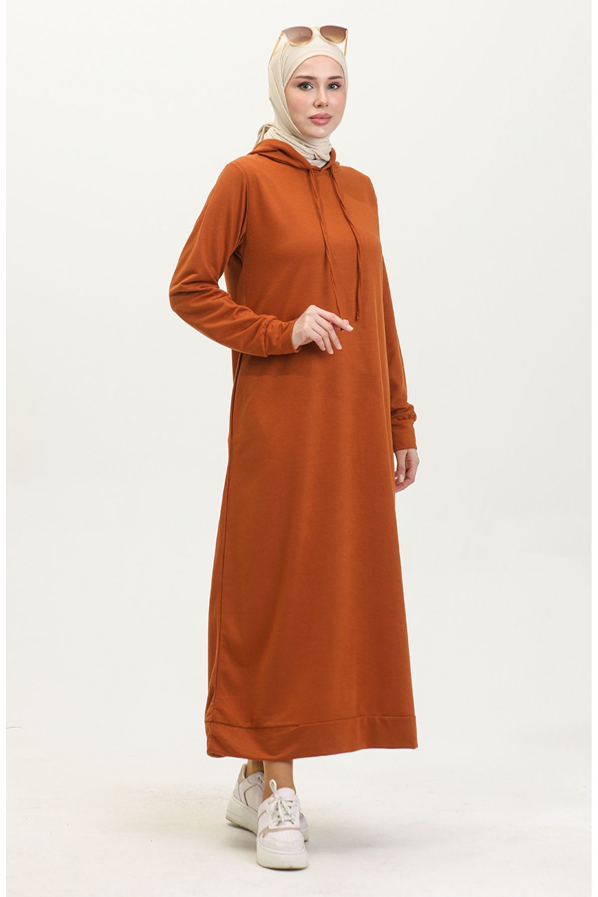 sefamerve-Hellbraunes Sportkleid mit Kapuze – Zwei Fäden 0190-17 4
