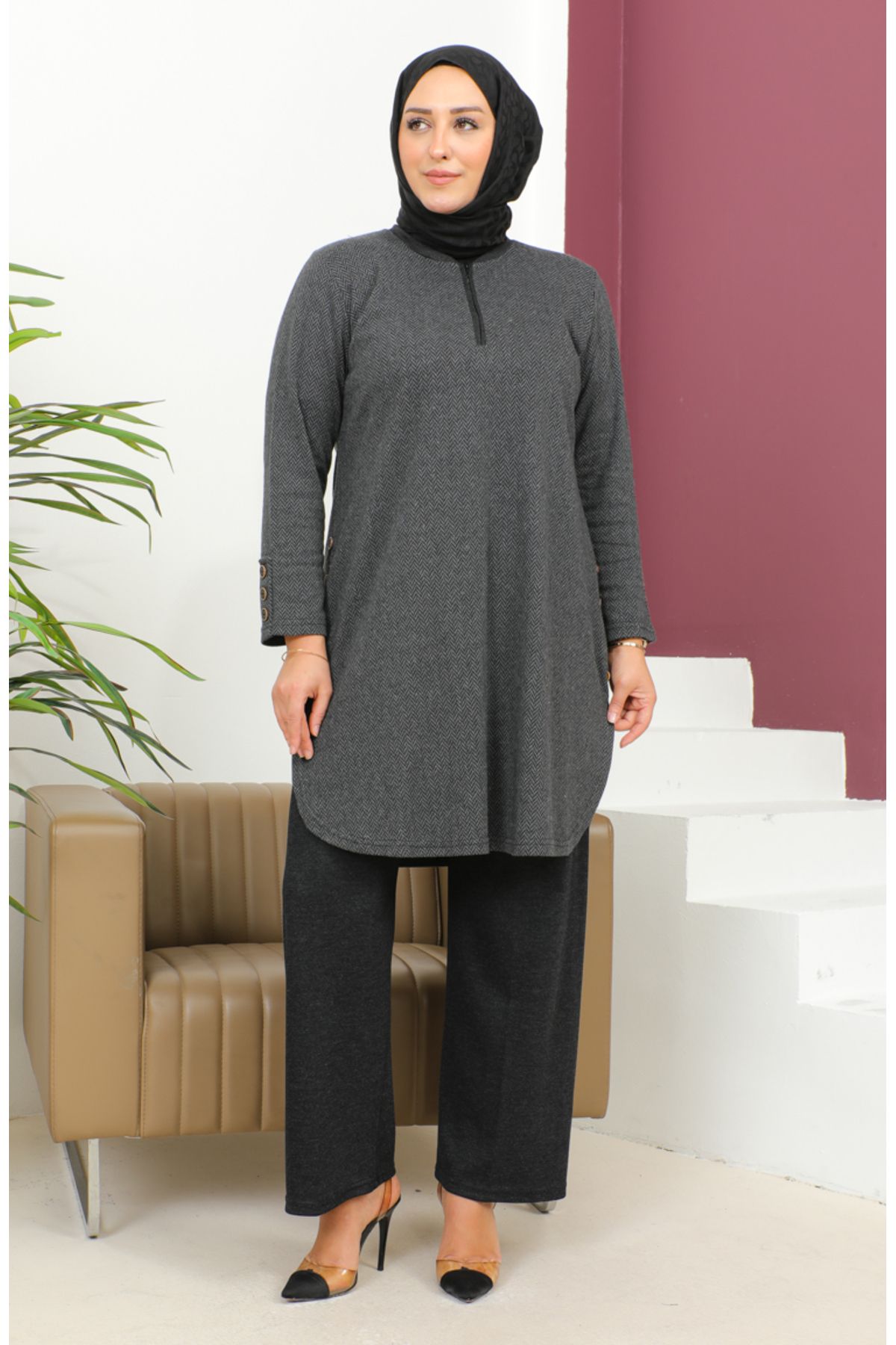 complete the look image