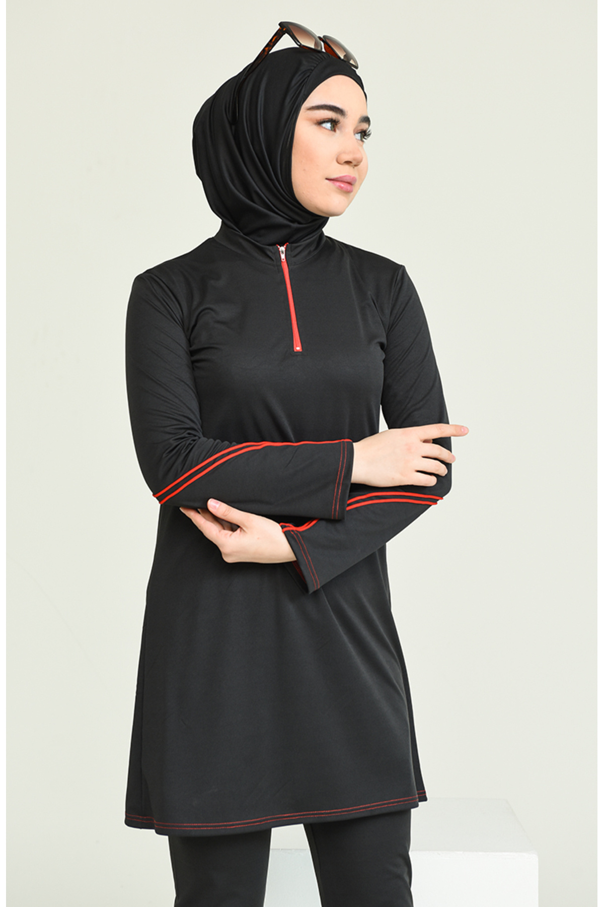 sefamerve-Schwarzer Hijab-Badeanzug – Reißverschluss, Modell 2212-02 4
