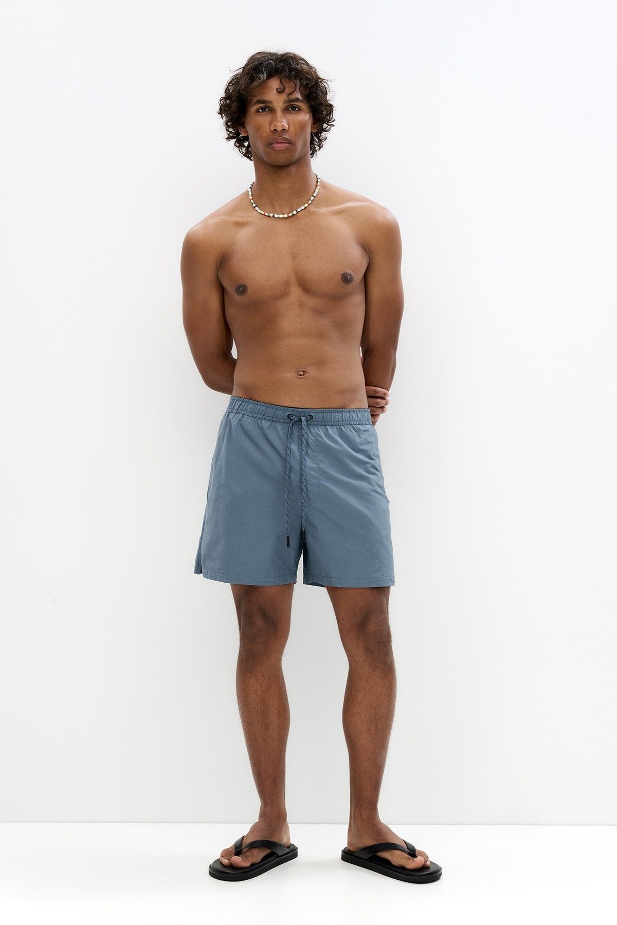 Pull & Bear-Regular swimming trunks with logo waist 2