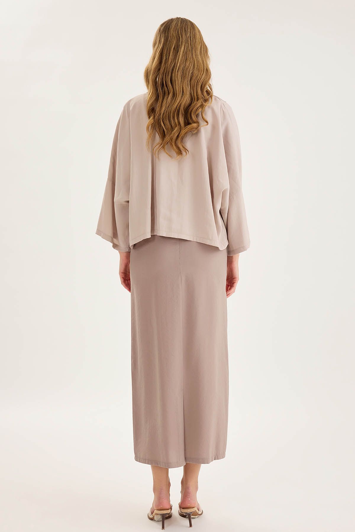 Vitrin-Midi Length Skirt with Front Stitching 5