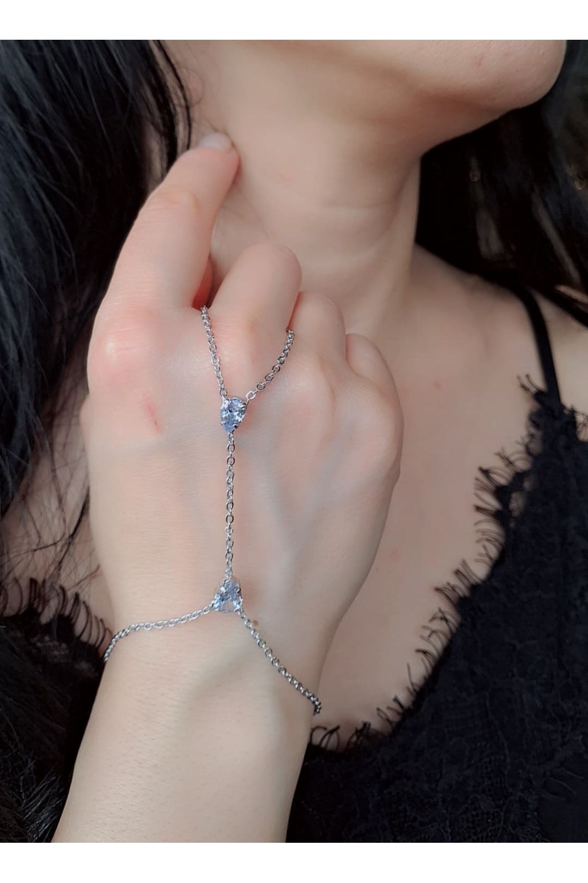 Edanova İkili Gümüş Renk Damla Zirkon Taşlı Şahmeran El Aksesuarı