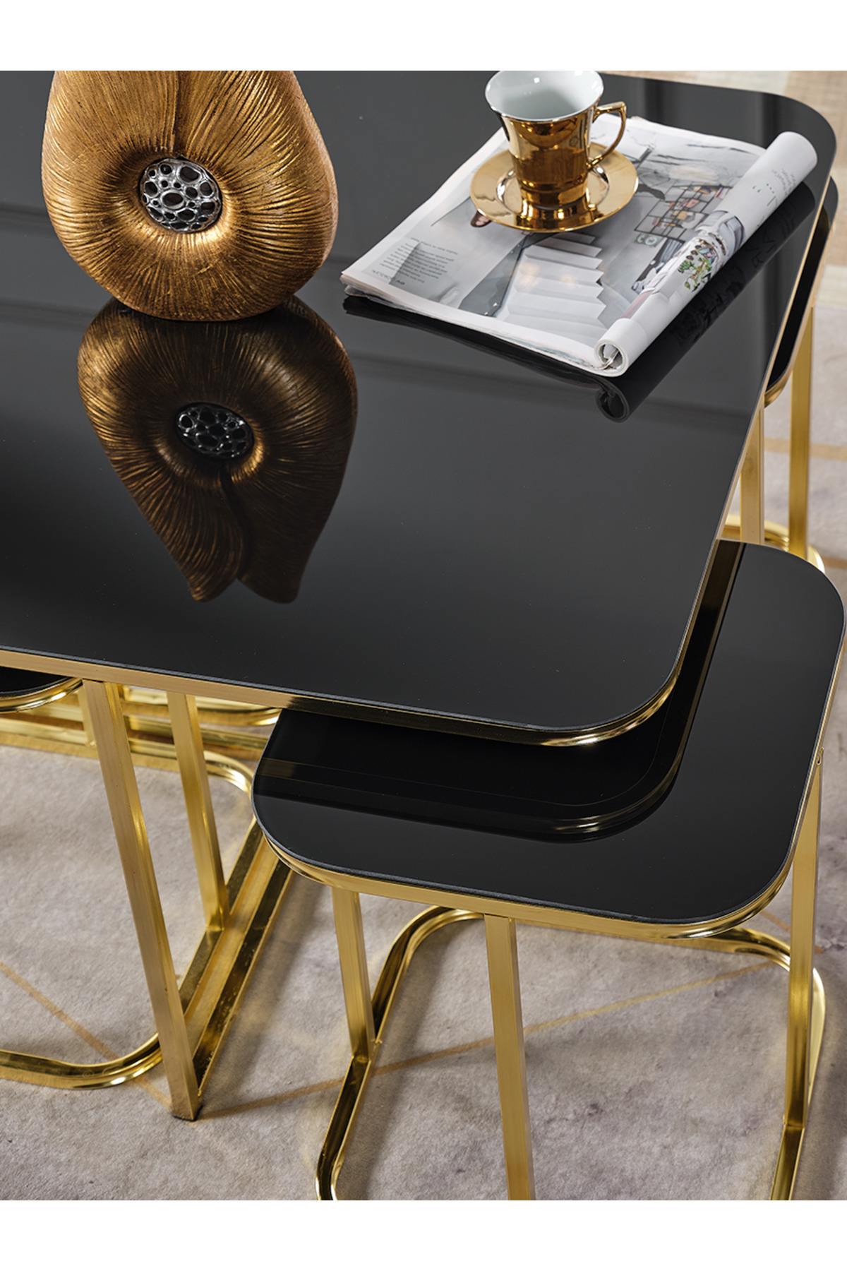 5 Li Iç Içe 4 1 Siyah Aynalı Temperli Cam Gold Metal Ayak Takım Sehpa Orta Sehpa Bohem