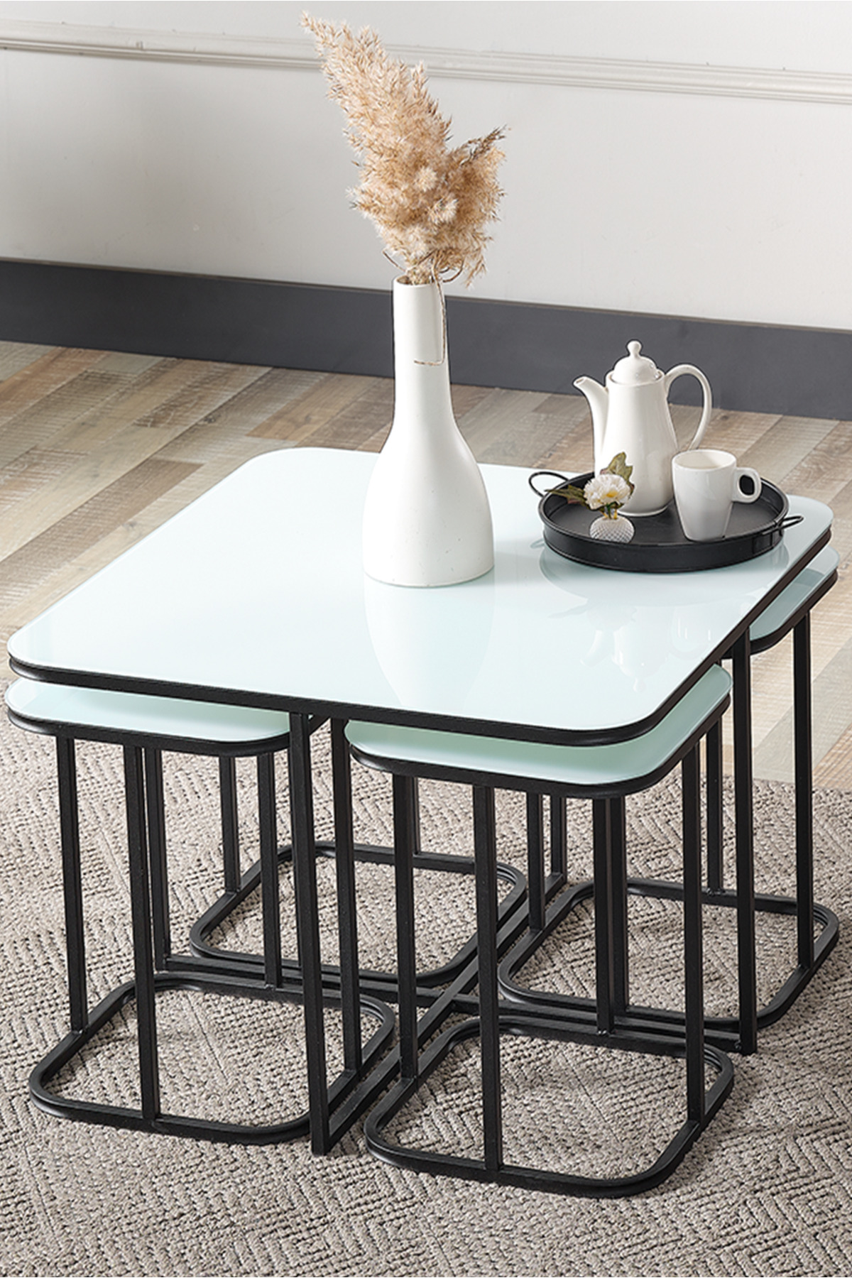 5 Li Iç Içe 4 1 Beyaz Temperli Cam Siyah Metal Ayak Takım Sehpa Orta Sehpa Bohem