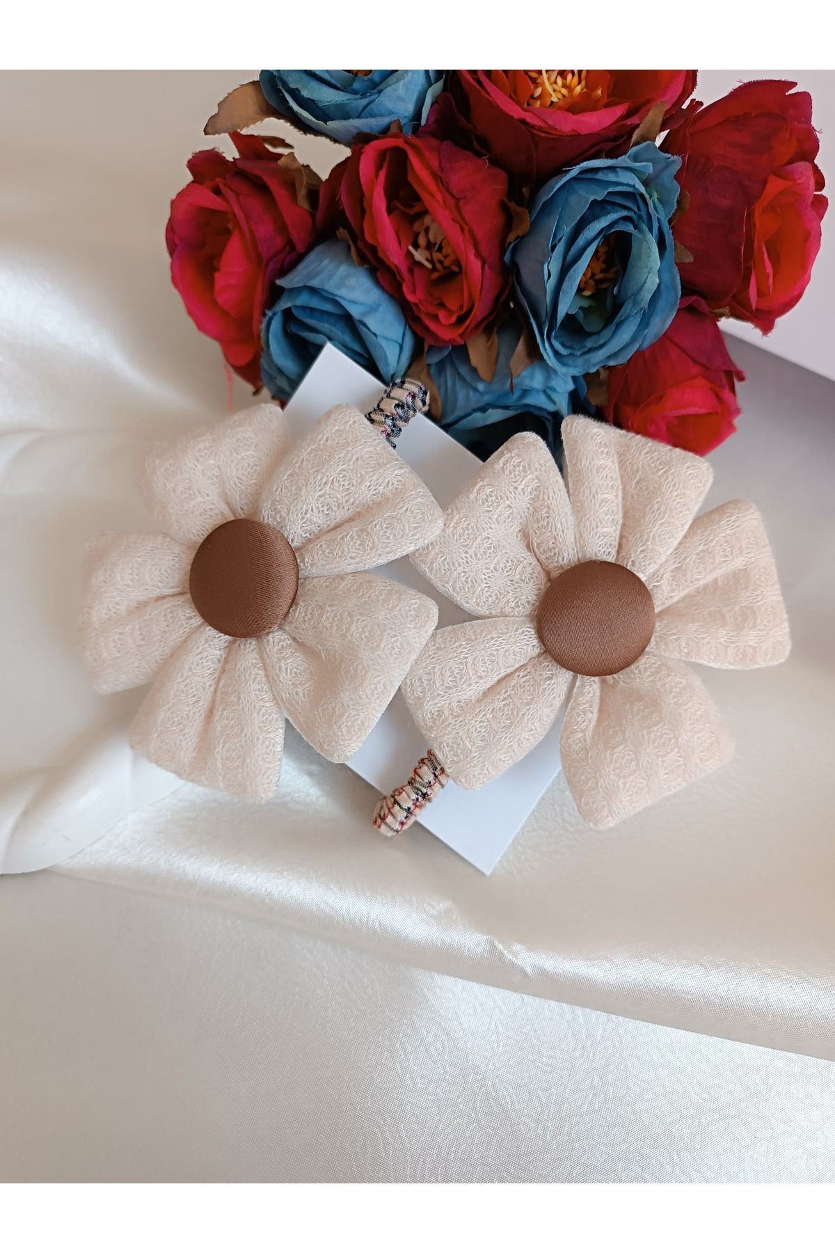 EMKSHOP-1 Pair of Large Flowers Extra Sturdy Elastic Tie Clasp 2