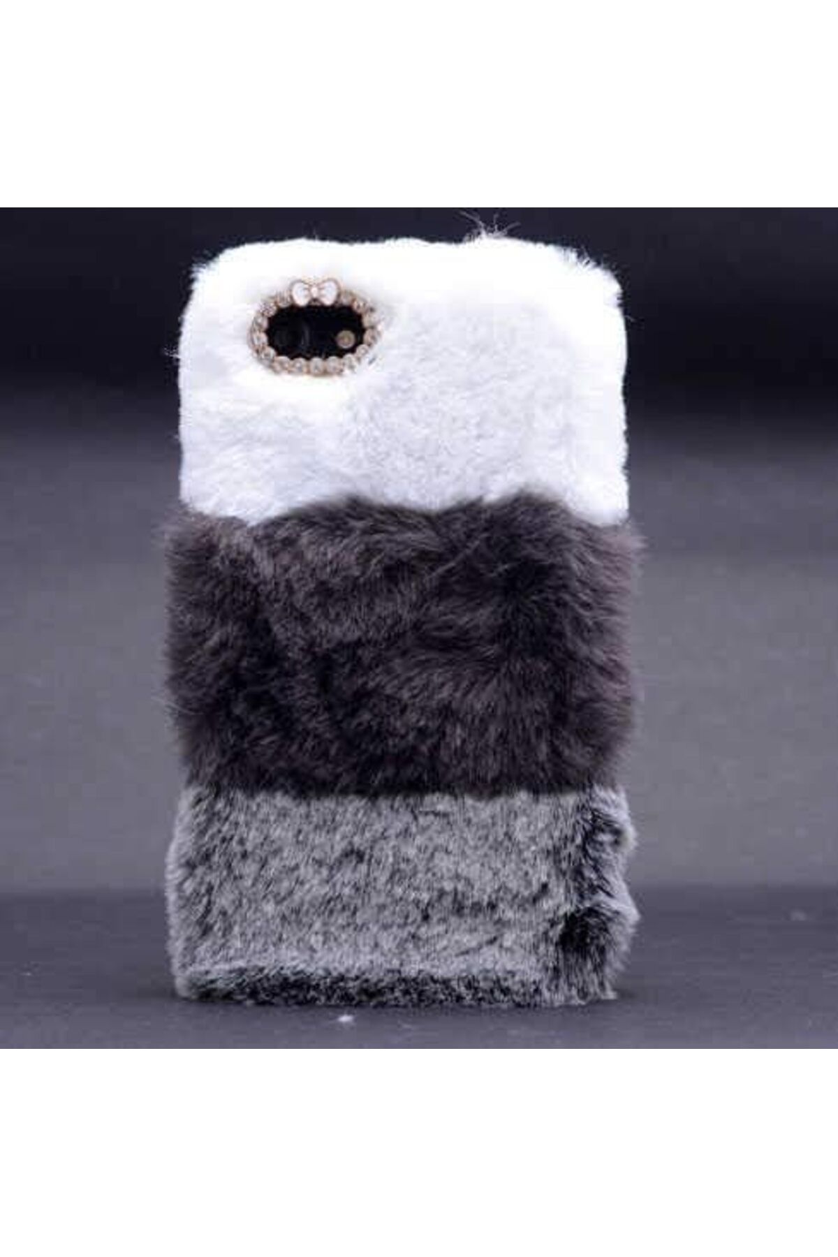 LUXE 6 Plus Uyumlu Tüylü Yumuşak Pelus Kılıf (Beyaz) LXSHP 1055529