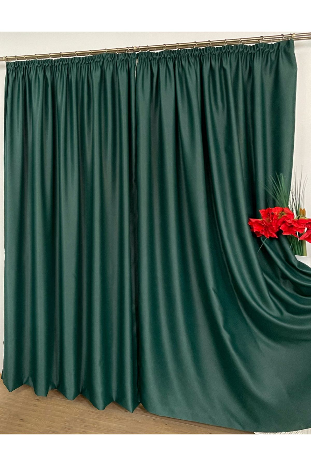 Liz Line-Set doua draperii blackout, smarald, "Monocrom Signature" by Liz Line, cu rejansa 2x140x245 DR1014 7