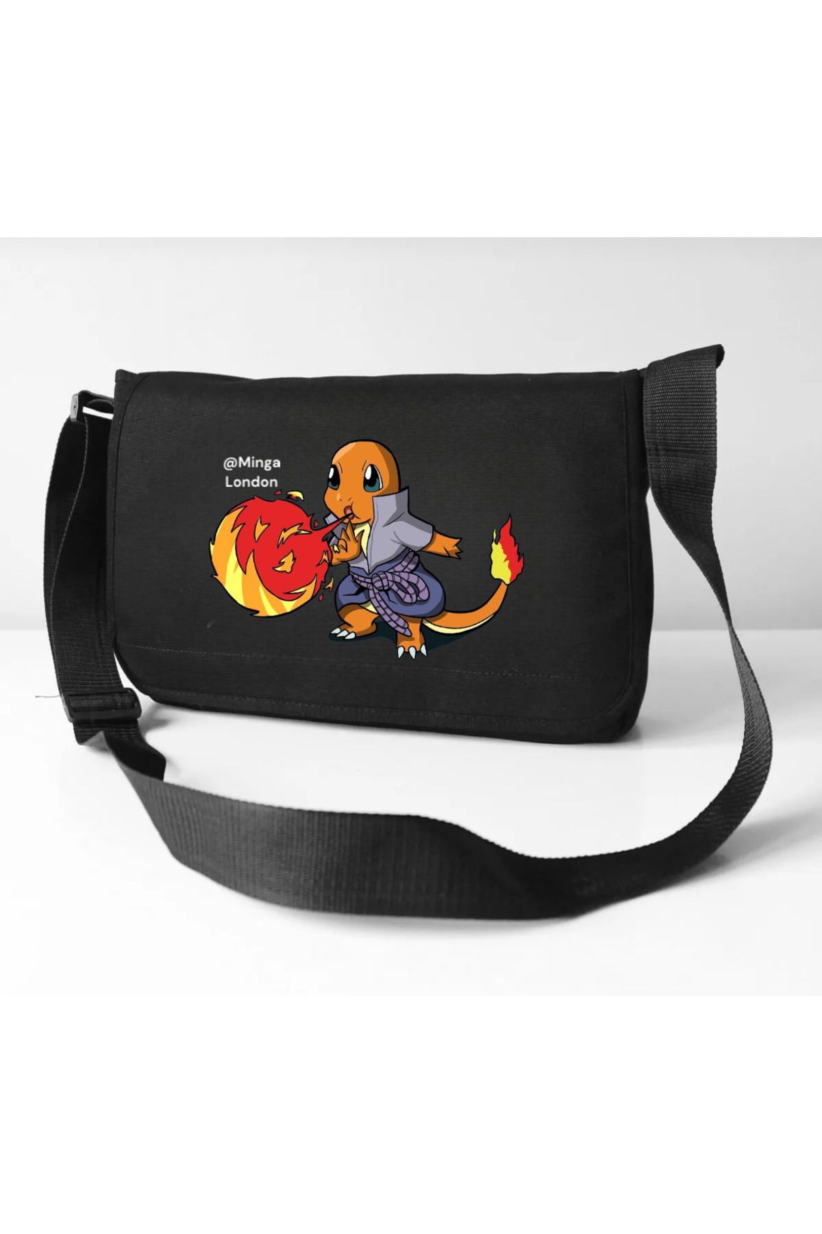 Minga London Siyah Charmander Flaming Okul, Kurs, Dershane Postacı Çantası -Minga London