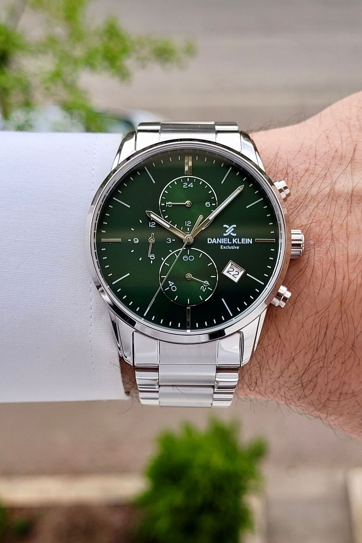 Daniel Klein Kadranı Yeşil Kordonu Metalik Renk 2 Yıl Garantili 42 Mm Erkek Kol Saati