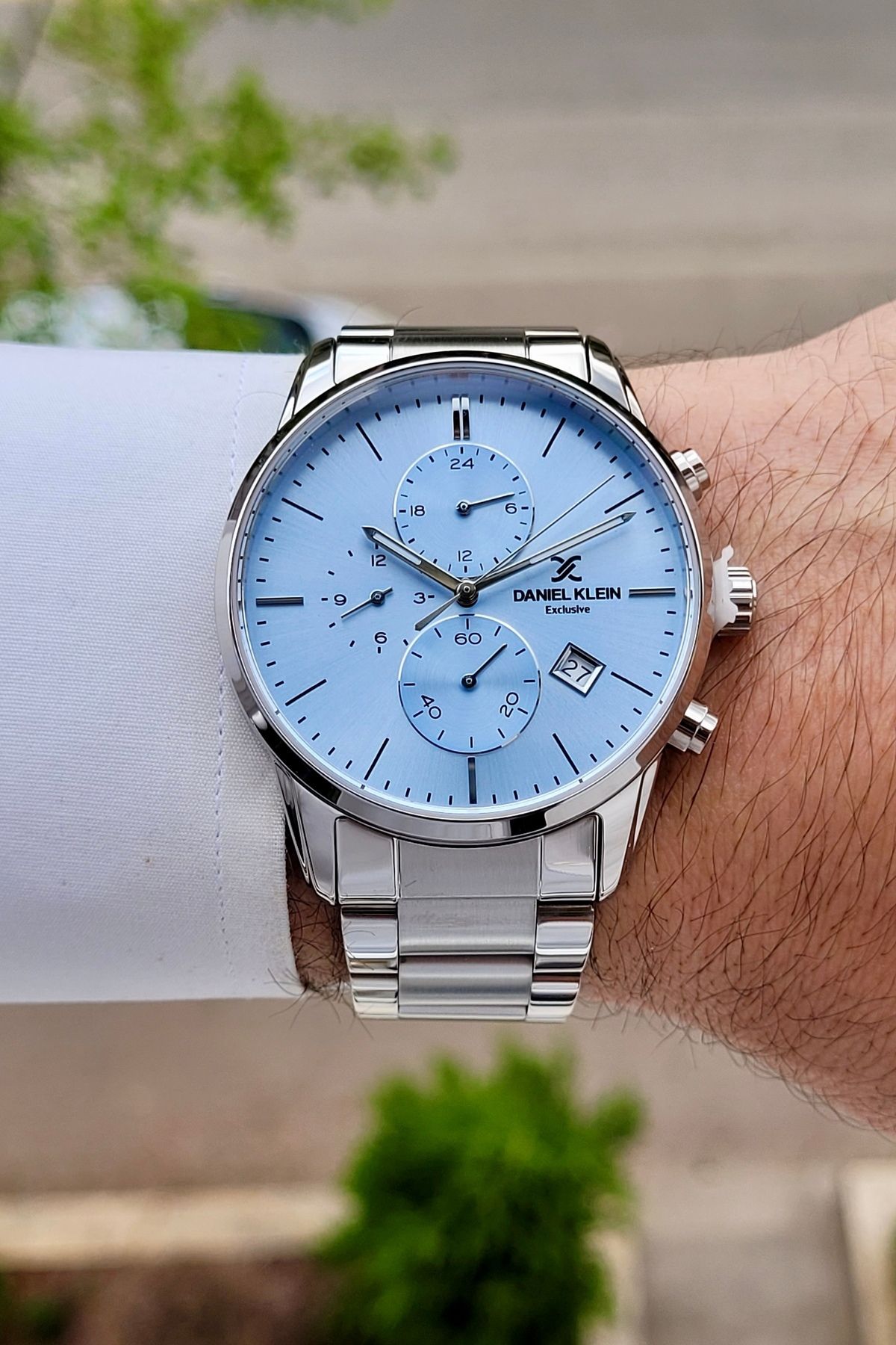 Daniel Klein Kadranı Mavi Kordonu Metalik Renk 2 Yıl Garantili 42 Mm Erkek Kol Saati