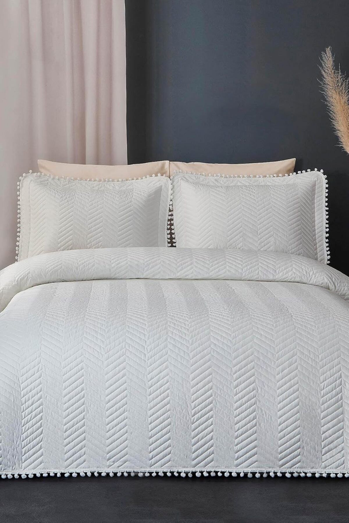 LUXE Ponponlu Tek Kişilik Yatak Örtüsü Krem LXSHP 1055529
