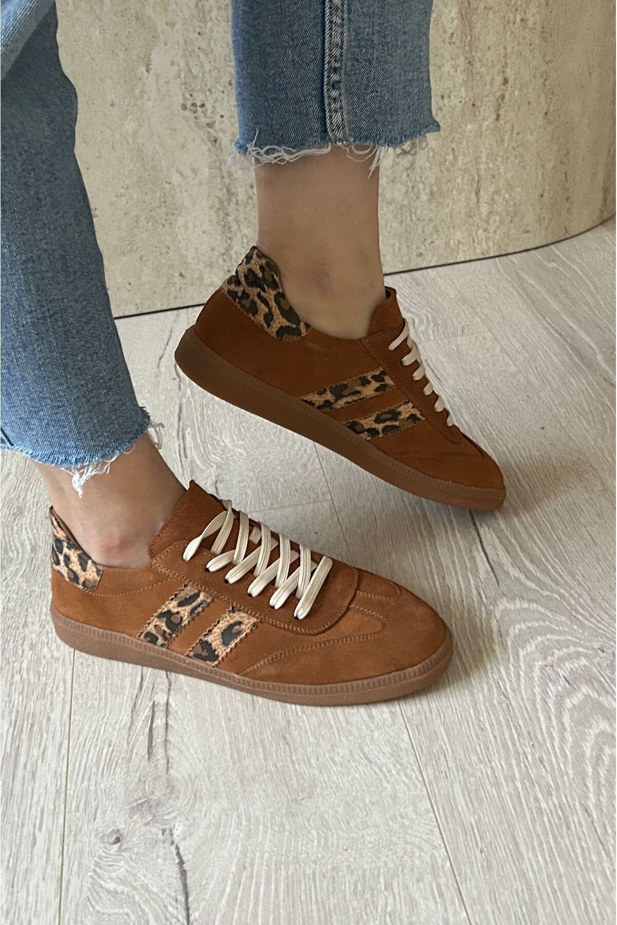 POTEEN-Ptc Mierra Genuine Leather Suede Sneaker Sports Shoes-Tan Leopard Detail 5