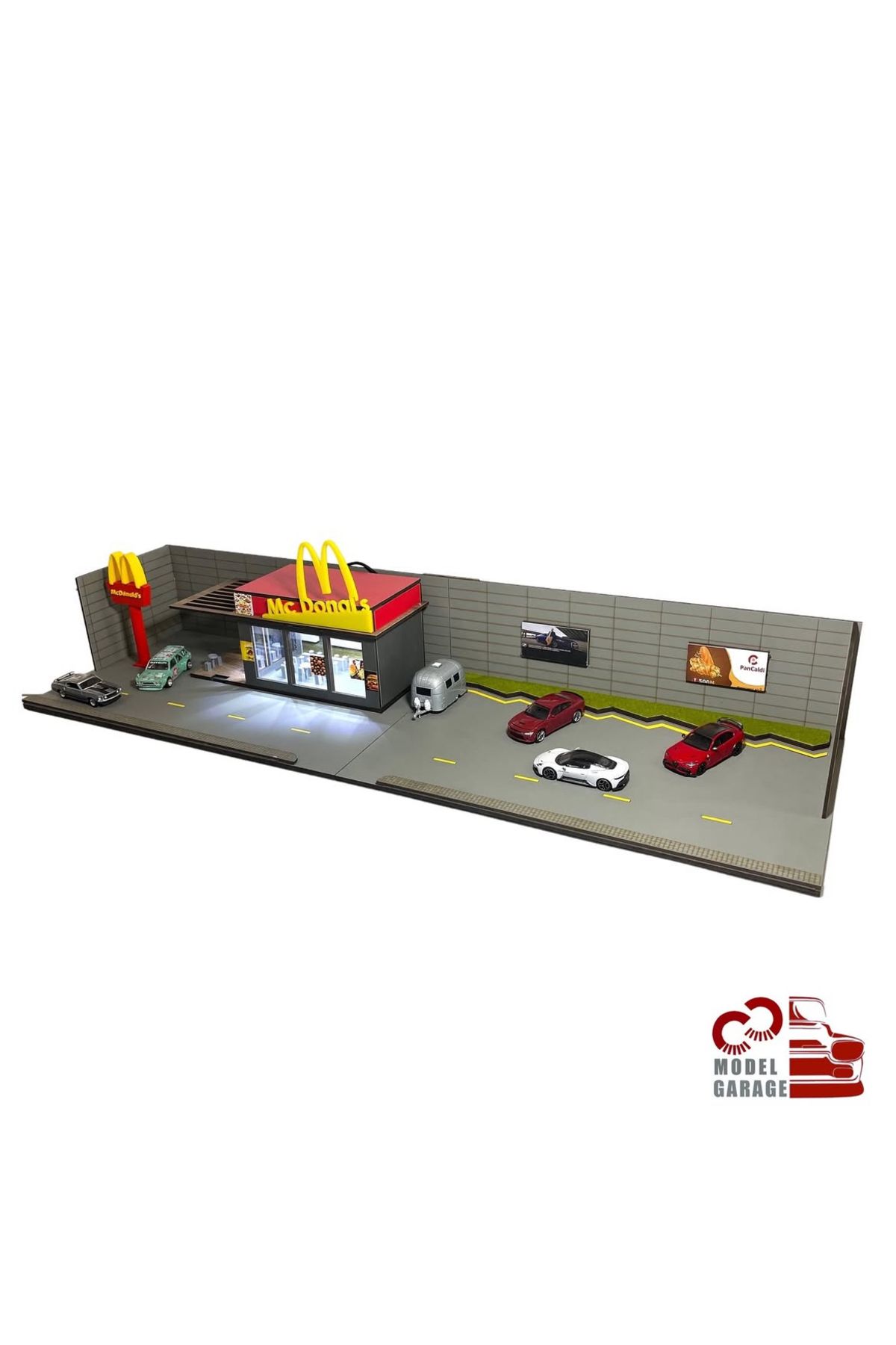 ÜRETİM 1/64 Ölçek MC Donald's Diorama Otopark Diecast Model Araba Sergileme Rafı Maket Diorama Oyuncak
