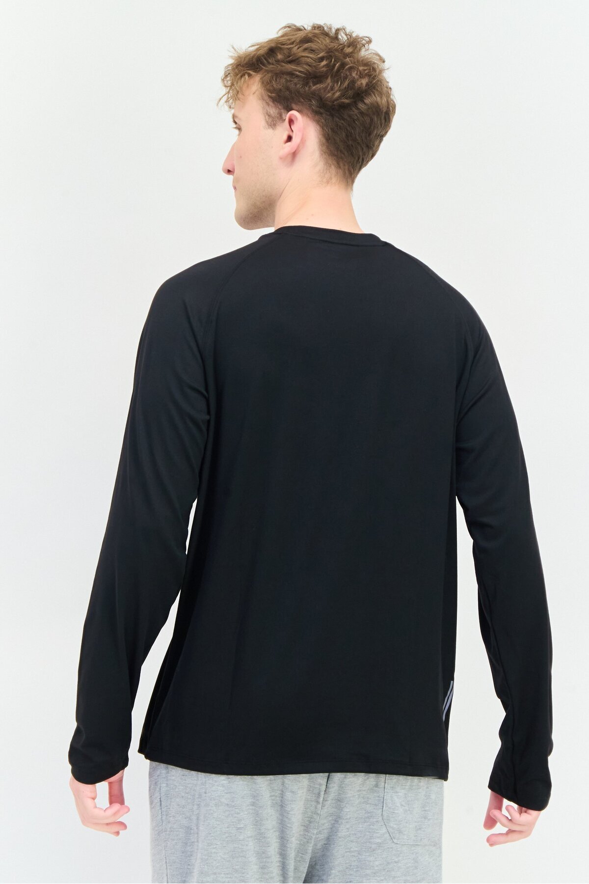 Kenneth Cole Men Crew Neck Long Sleeves Plain T-Shirt, Black Kenneth Cole Men Crew Neck Long Sleeves Plain T-Shirt, Black