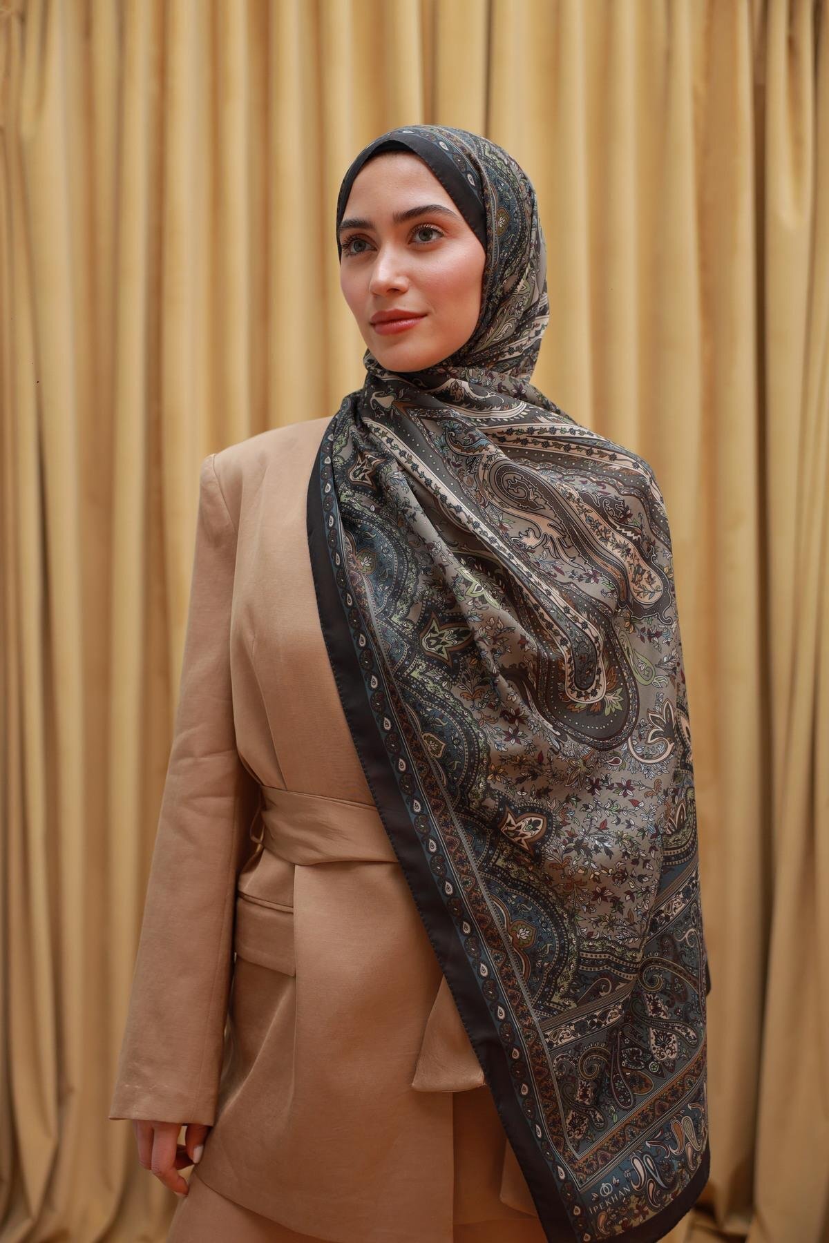İpekhan-Holiday Collection Soft Shawl 3055-04 2