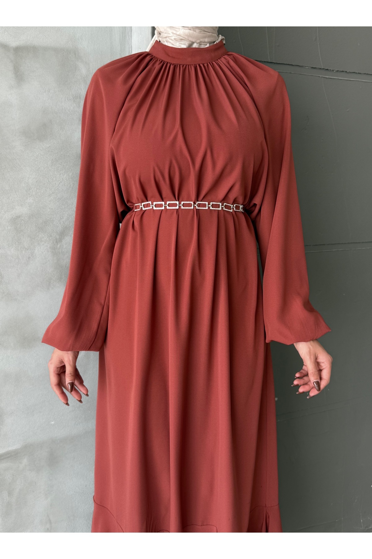 hacer ayaydın-Medina Silk Flying Tauzet Dress with Chain Belt 4