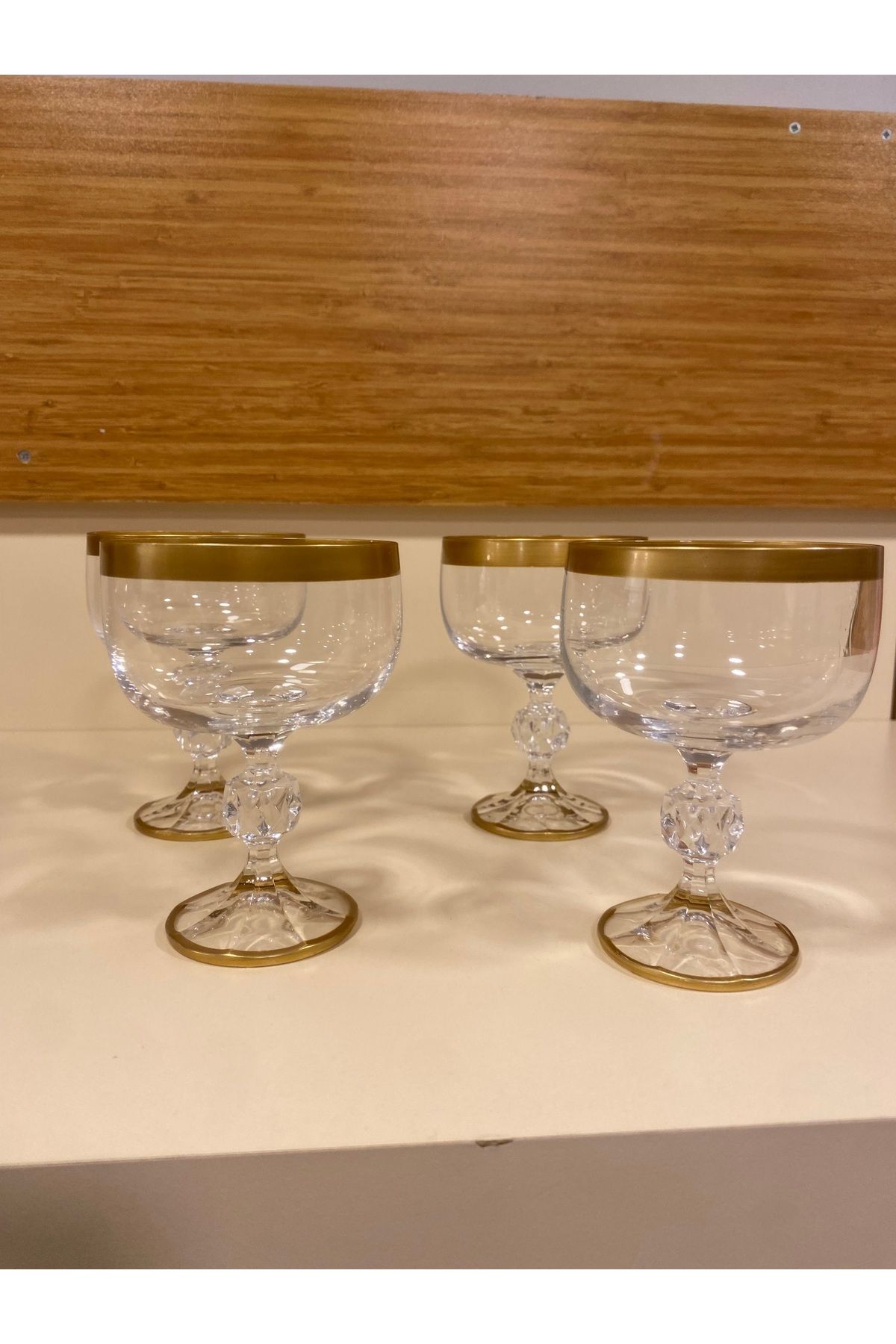 PLUS HOME DONDURMALIK VE MAGNOLYALIK 4'LÜ KRİSTAL 300 ML ŞEFFAF ALTIN ŞERİT