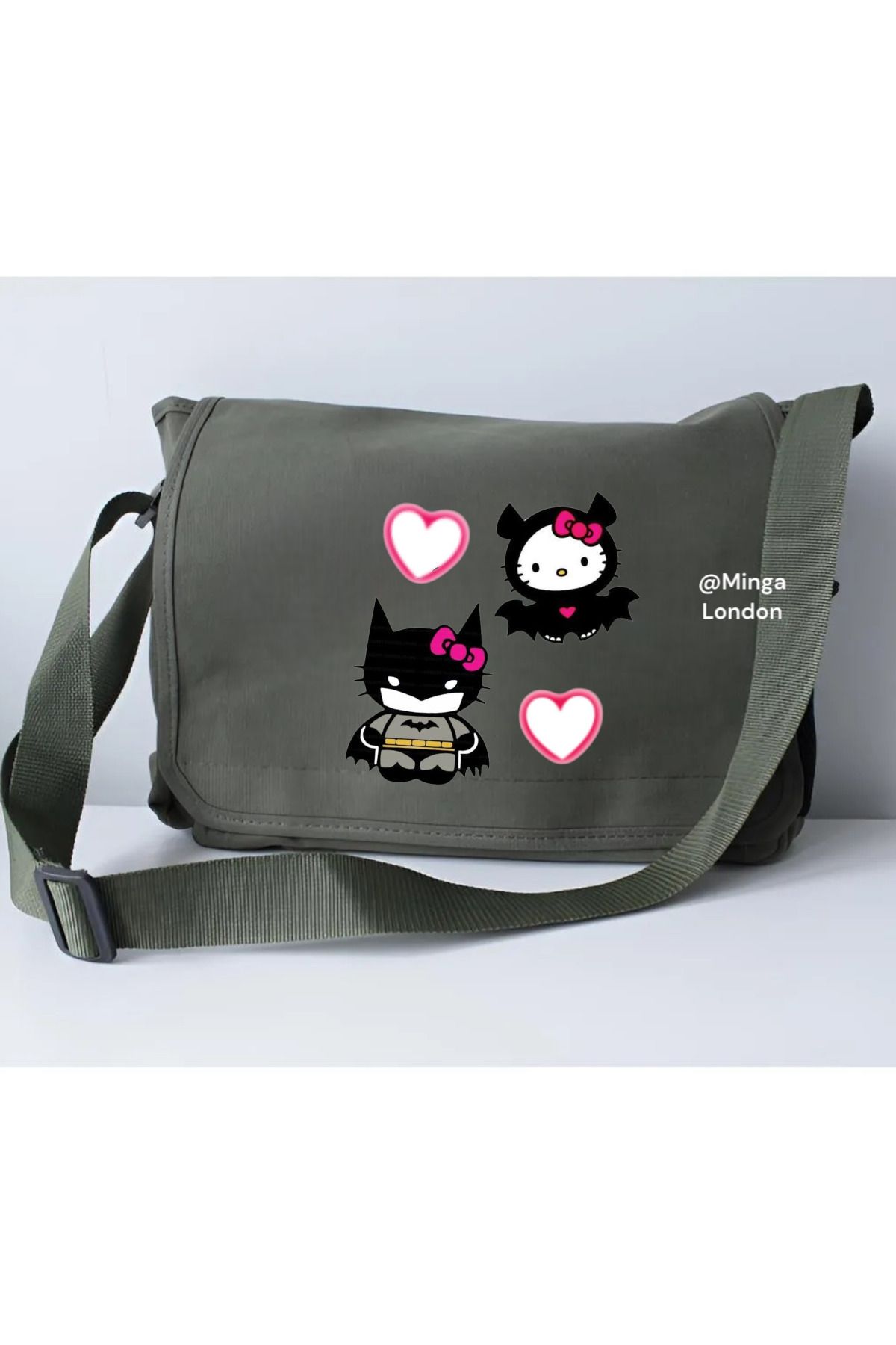 Minga London Haki SuperHero & Hello Kitty Okul, Kurs , Dershane Postacı Çantası -Minga London