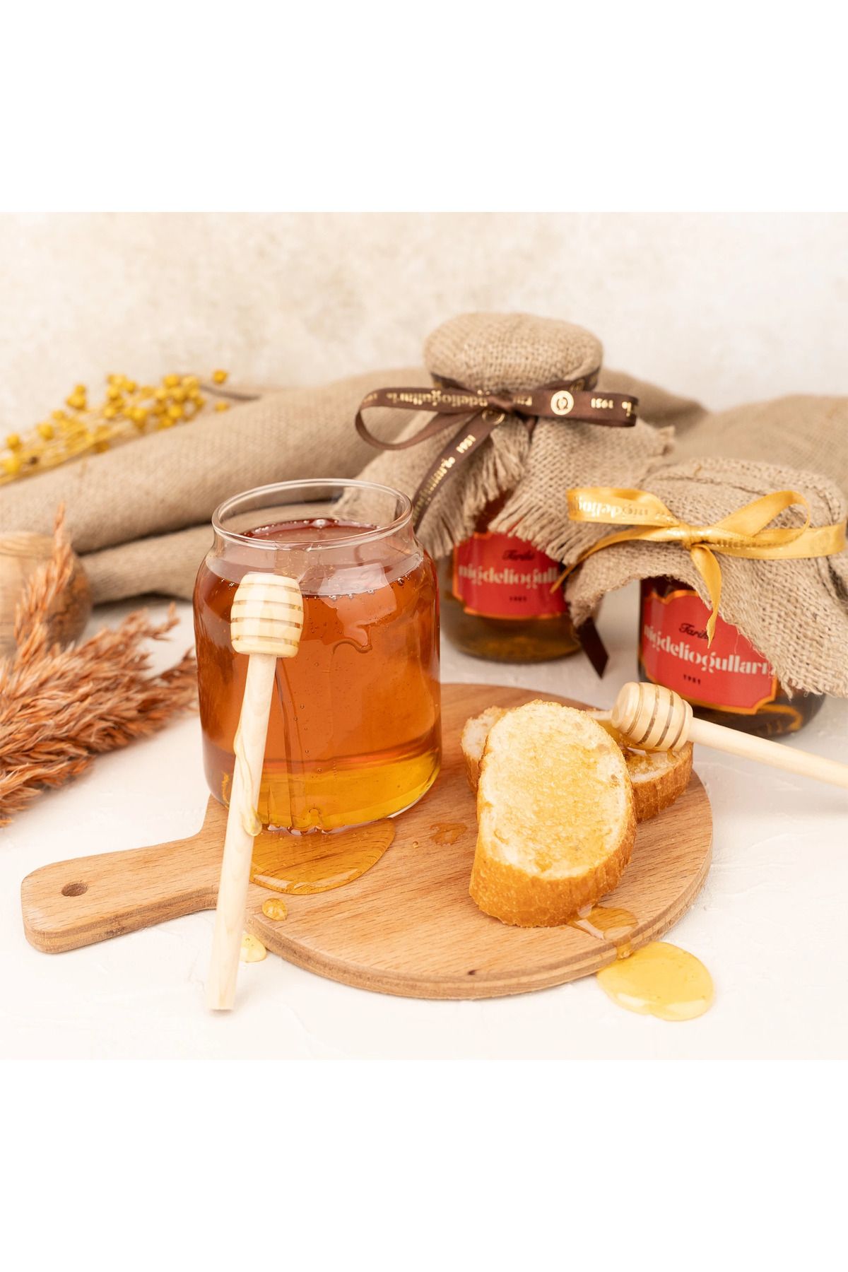 Tarihi Niğdelioğulları Süzme Çiçek Balı 500gr