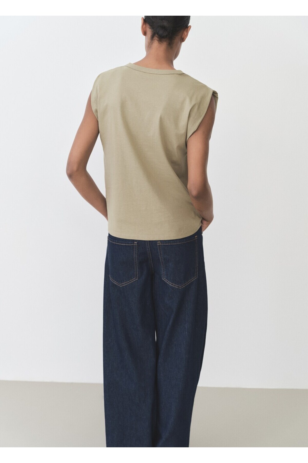 MANGO-T-SHIRT VIRI 7