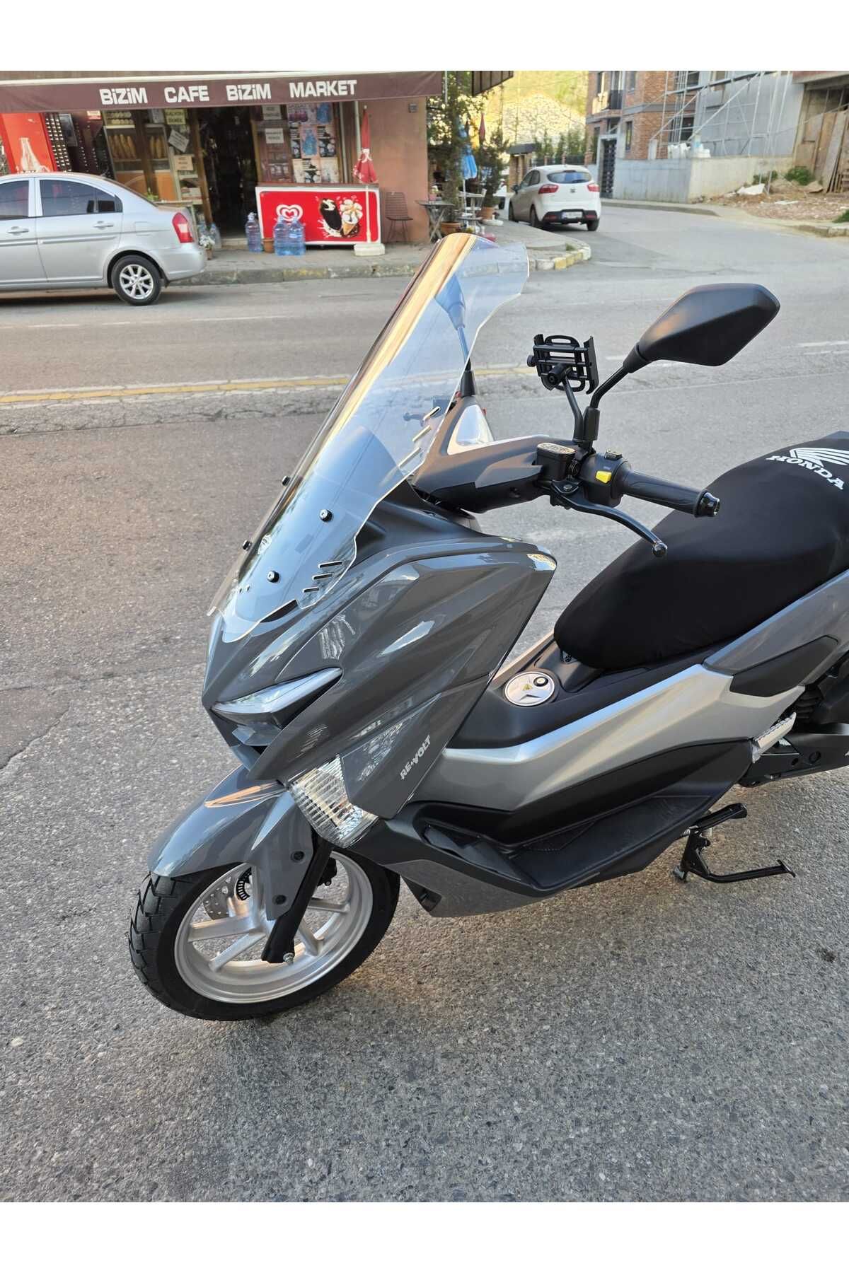 Revolt RSX4 Siperlik Ön Cam 2022-2025 Model 65cm Şeffaf Renkli 4mm ORTA BOYLU