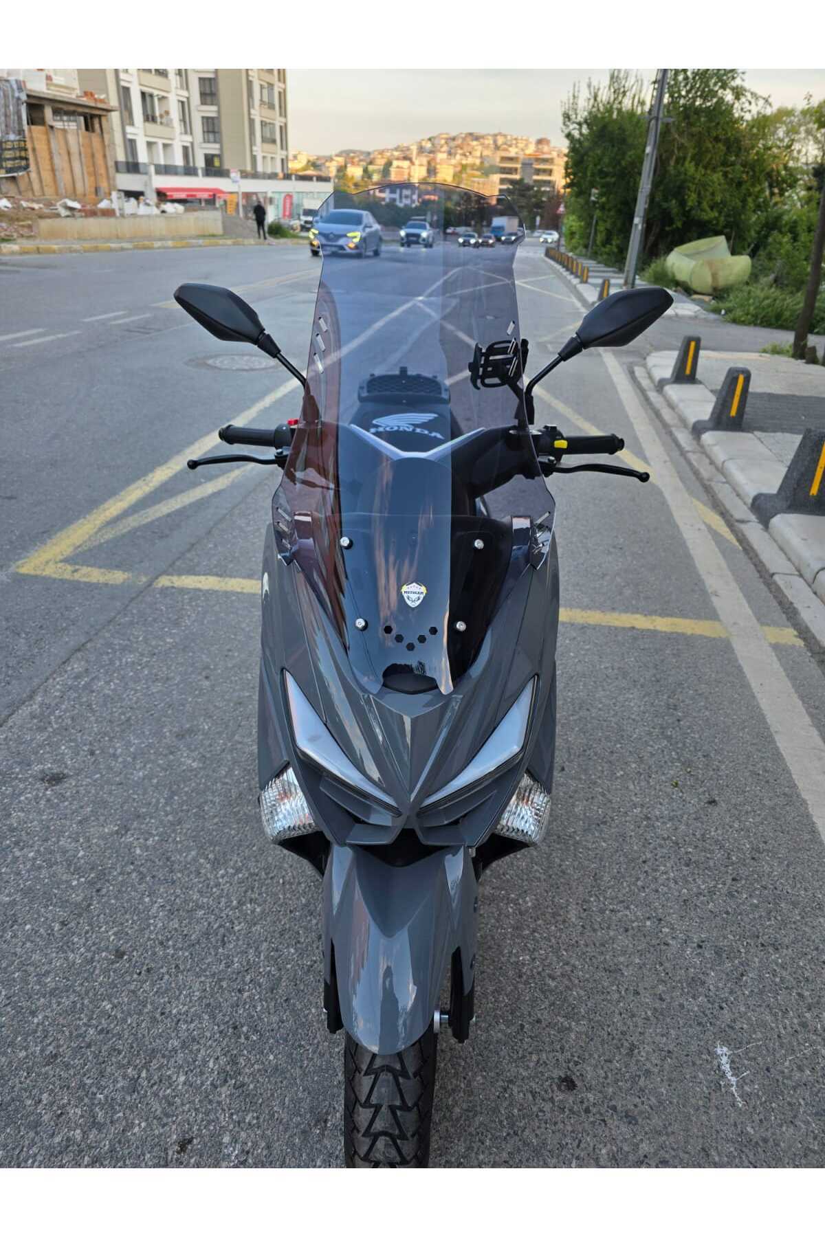Revolt RSX4 Siperlik Ön Cam 2022-2025 Model 75cm Füme Renkli 4mm ORTA BOYLU