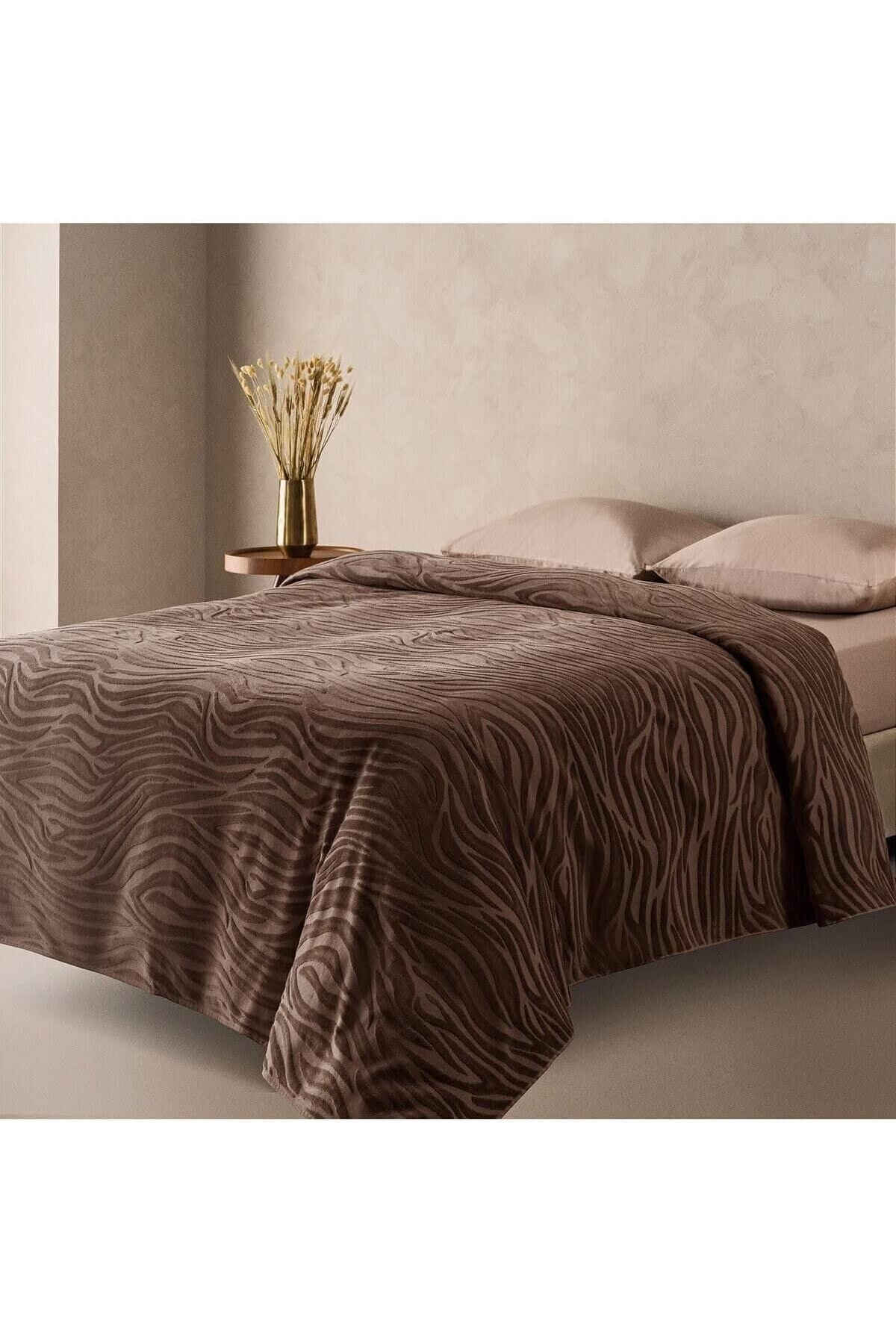 yenibagshop Claire Safari Çift Kişilik Yatak Örtüsü Kahverengi MC060817