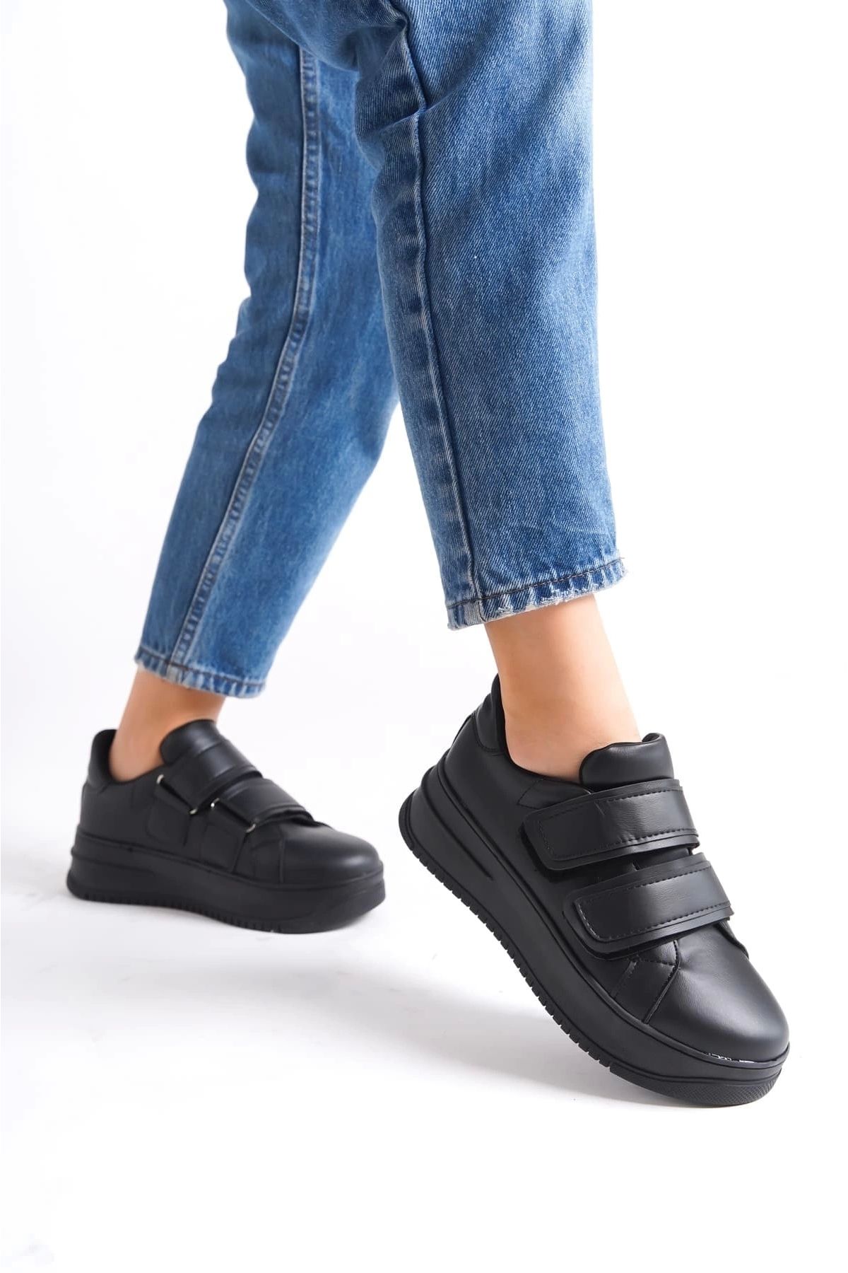 Joy Ayakkabı VALENCIA Bağcıksız Cırt Cırtlı Ortopedik Taban Kadın Sneaker Spor Ayakkabı ST - Siyah