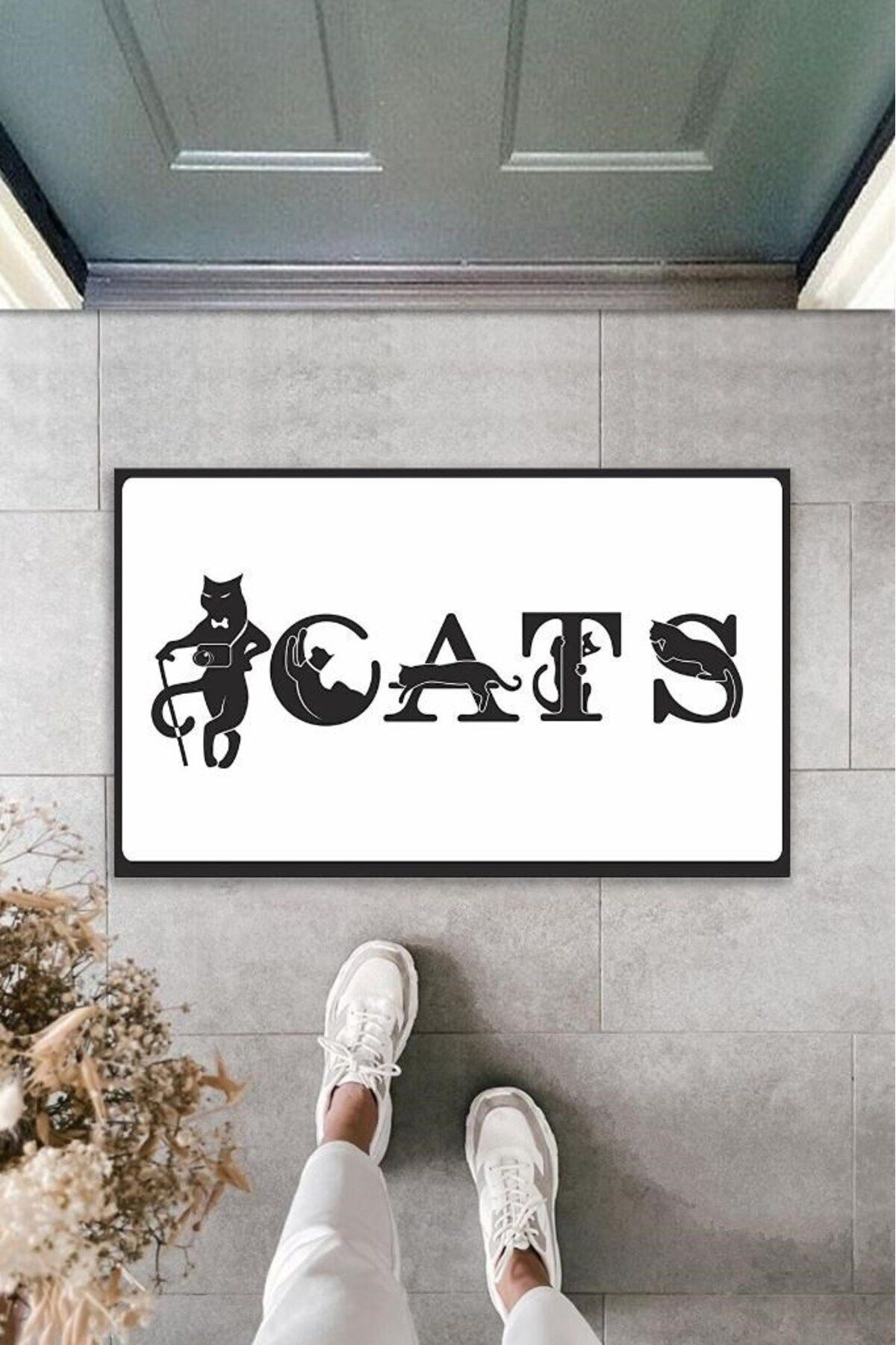 Nurum E Tİcaret Dijital Baskı Beyaz Kedilerle Bezenmiş Cats Yazılı Dekoratif Kapı Paspası K-2028