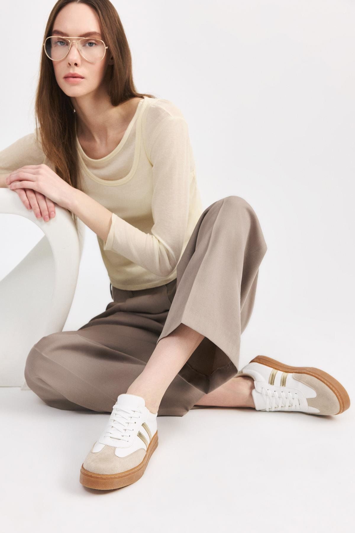 Yaya by Hotiç-Pantofi sport albi de damă 1