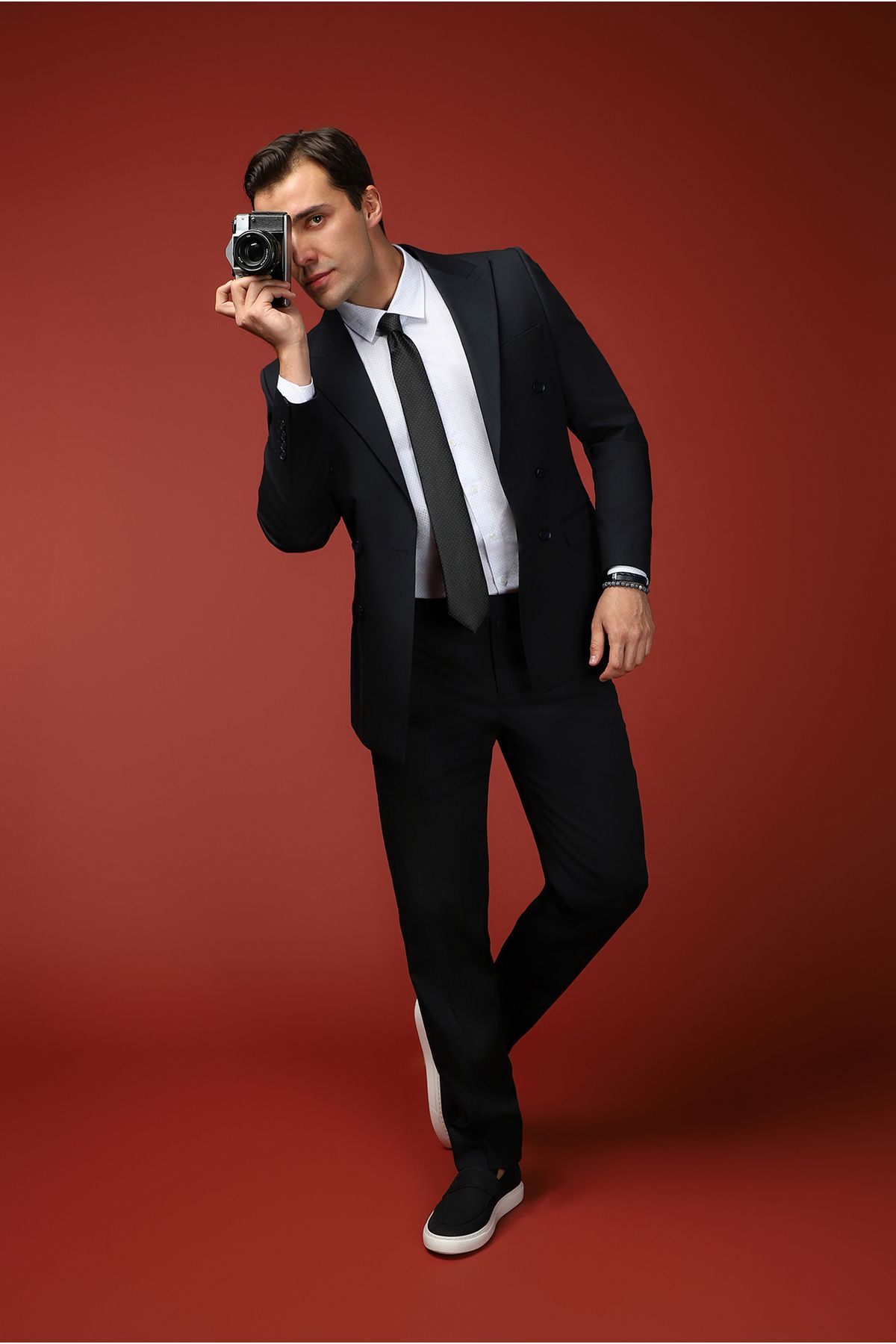 Kiğılı Slim Fit Dar Kesim Pamuklu Lyocell Kruvaze Takım Elbise