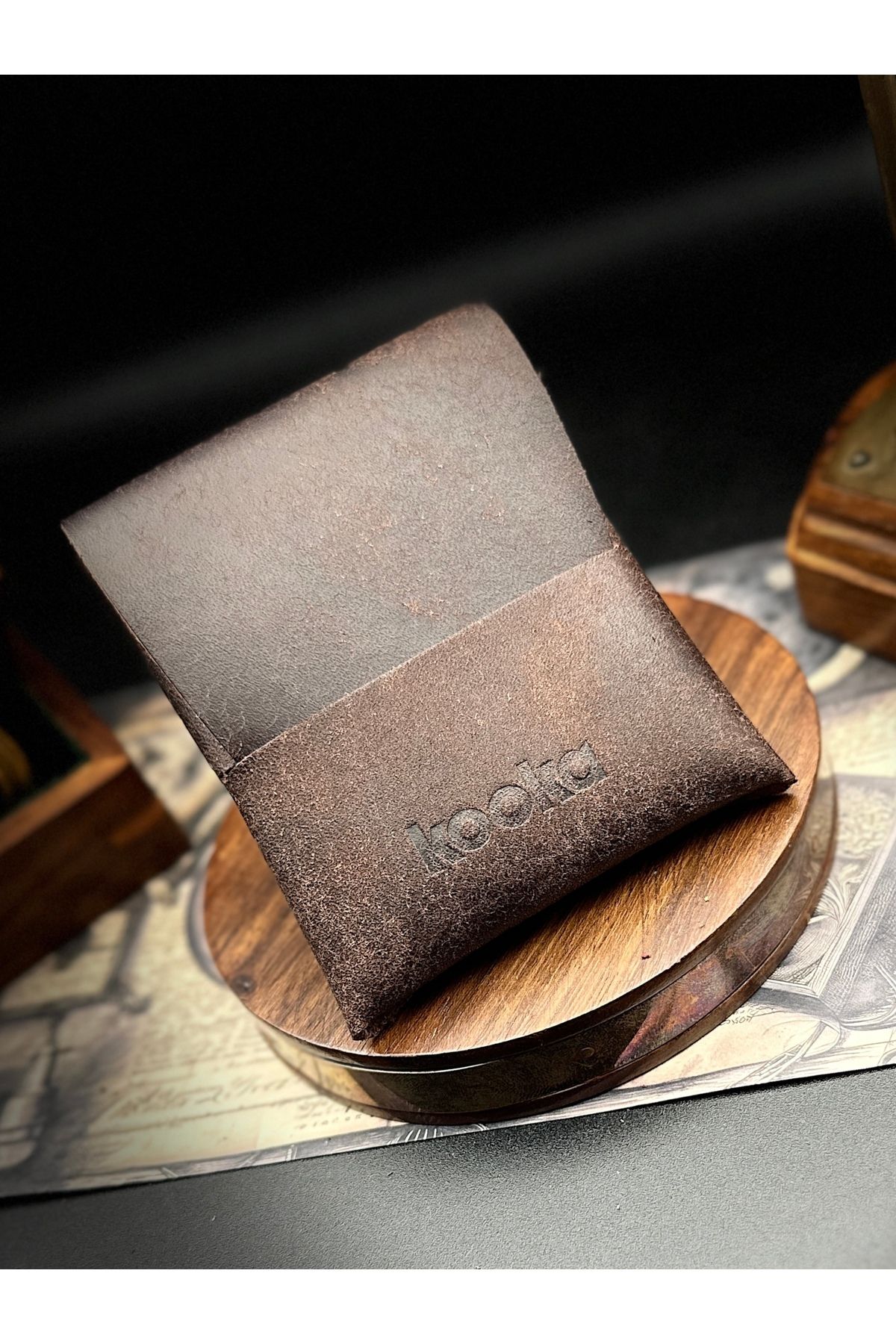 Leather DERİ KARTLIK - KOOKA EL YAPIMI - DİKEY MODERN KARTLIK