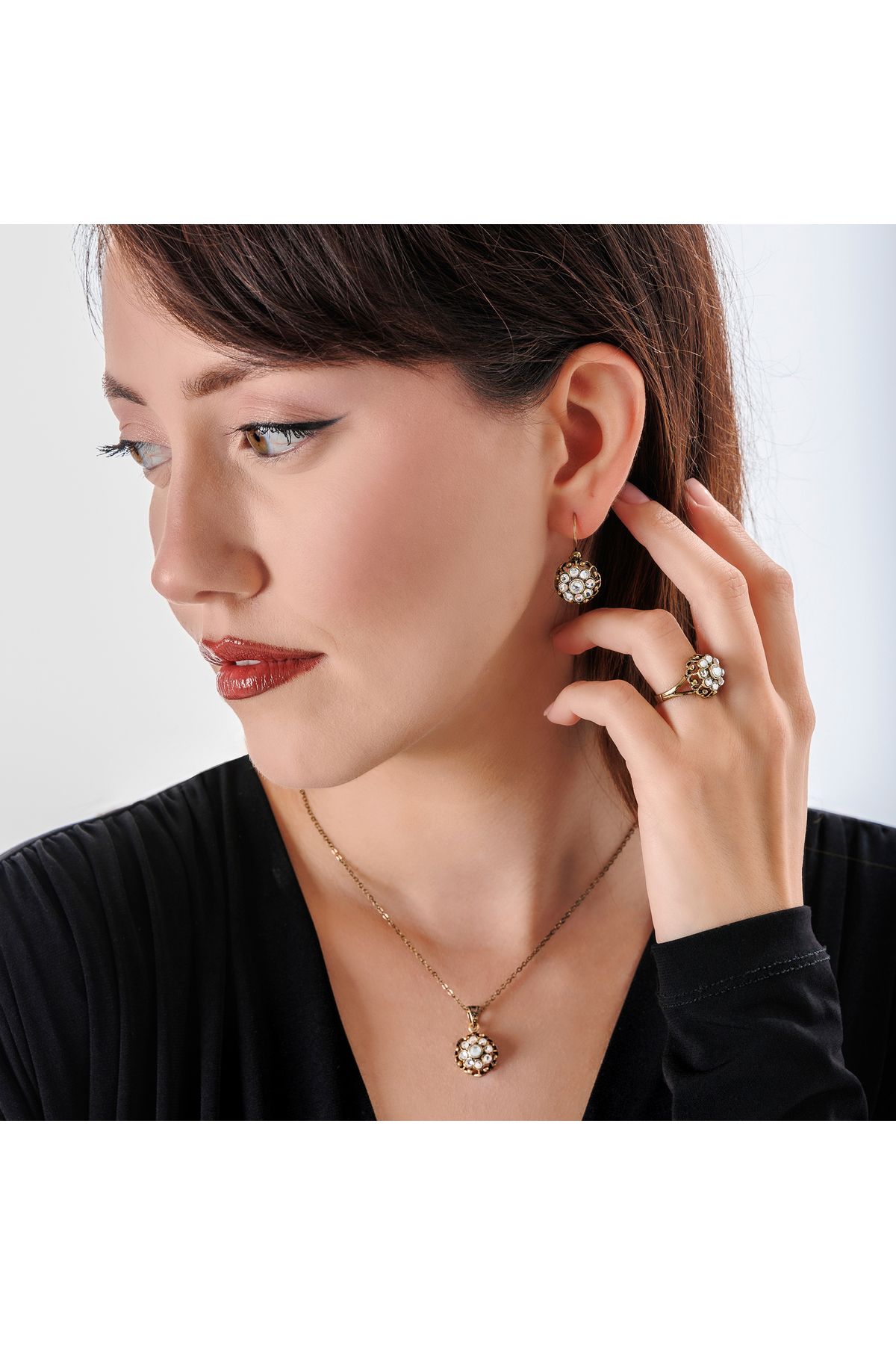 Atelier LEO Handmade Jewellery GÜVERSELİ GÜL TAKIM YÜZÜK NO:10 BAKIR EL YAPIMI KARARMA YAPMAZ KADIN TAKI SETİ
