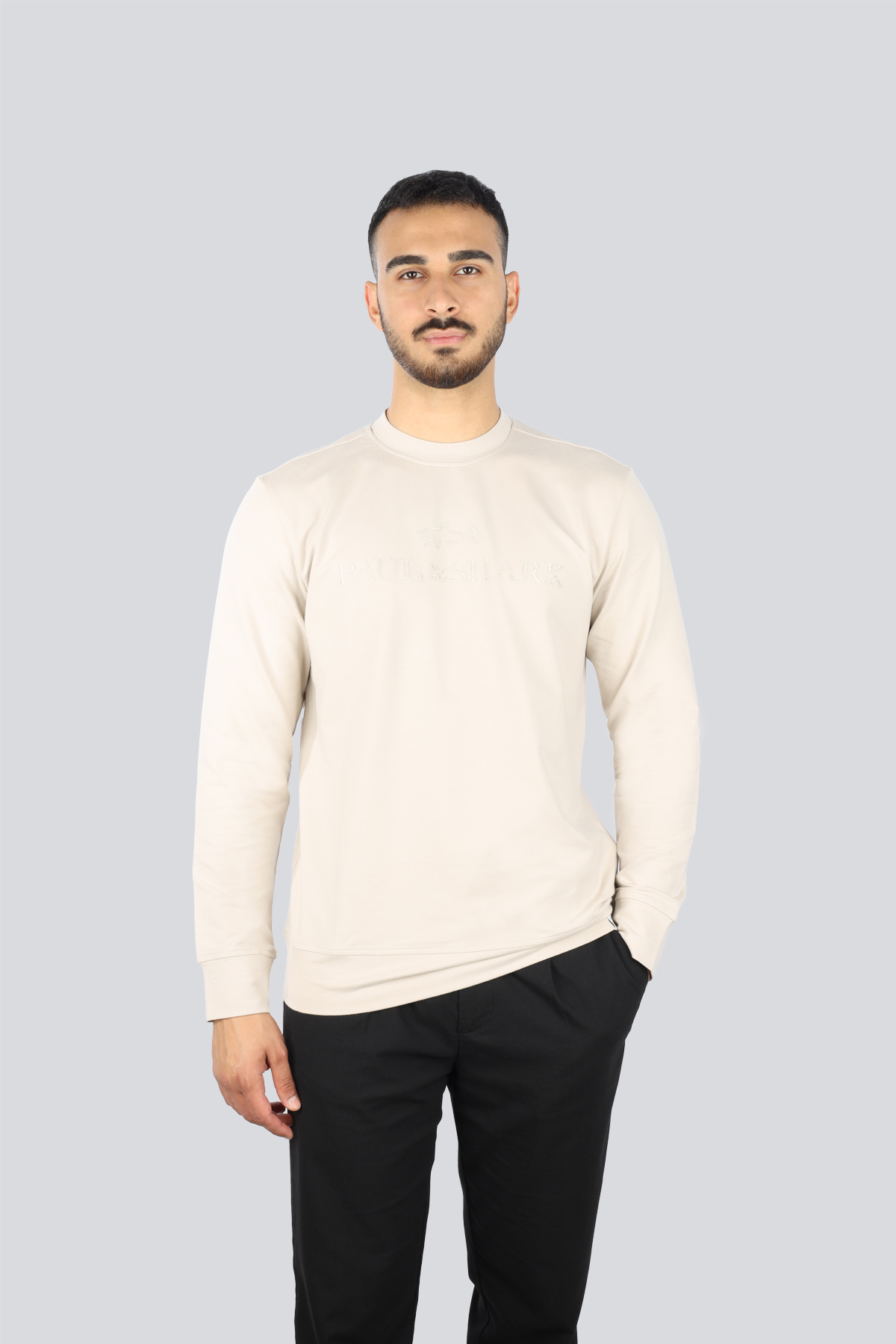 پال اند شارک سویشرت مردانه طرح معمولی نخی بژ با جزئیات لوگو، یقه گرد، آستین بلند ‎۲۵۴۱۱۸۸۱-۳۴۸