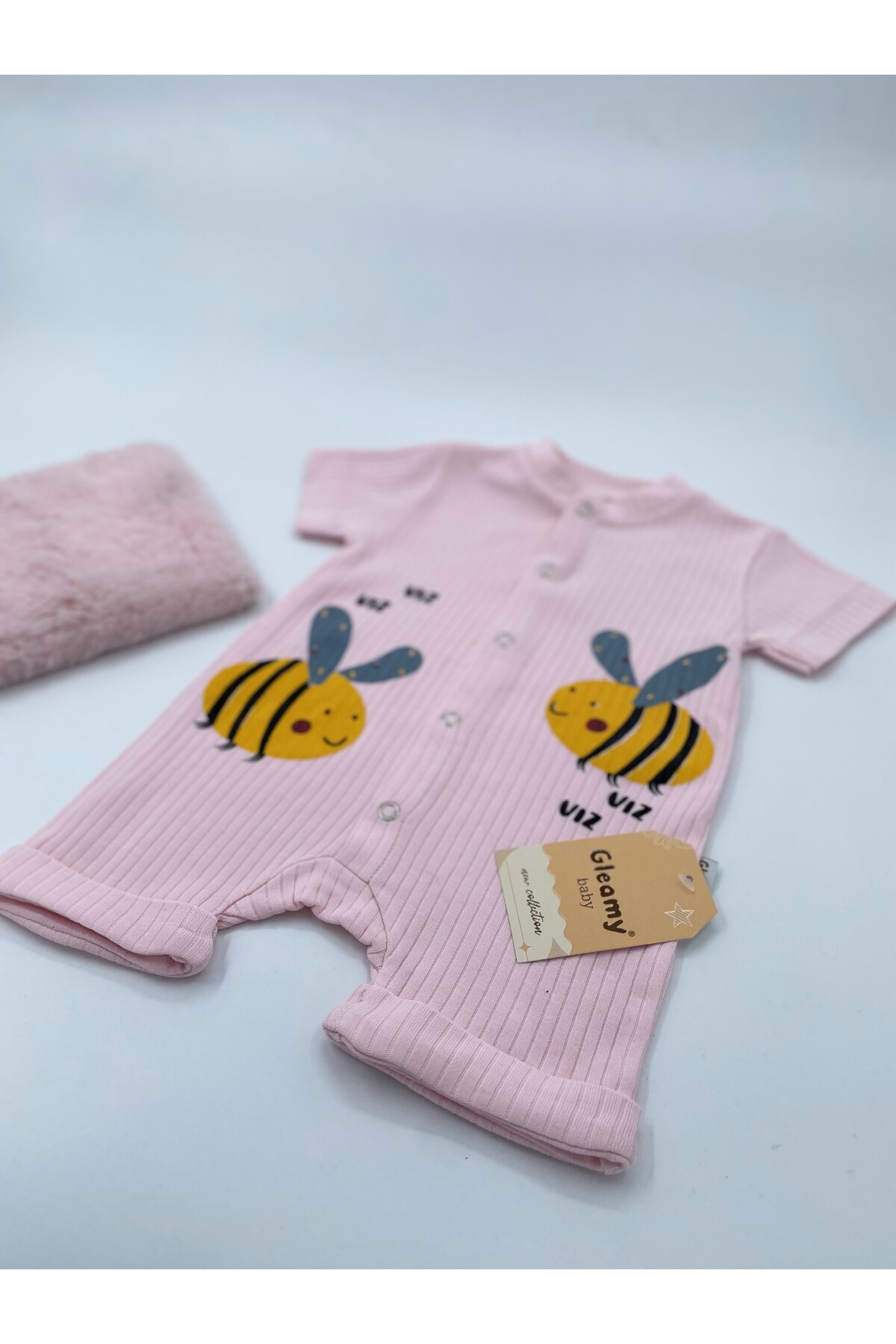 Gleamy FINDIK BEBE KIDS ARI DESEN ÇITÇITLI KISA KOLLU ŞORT TULUM(ZIBIN)%100 PAMUK fotoğrafı 6 (önizleme)