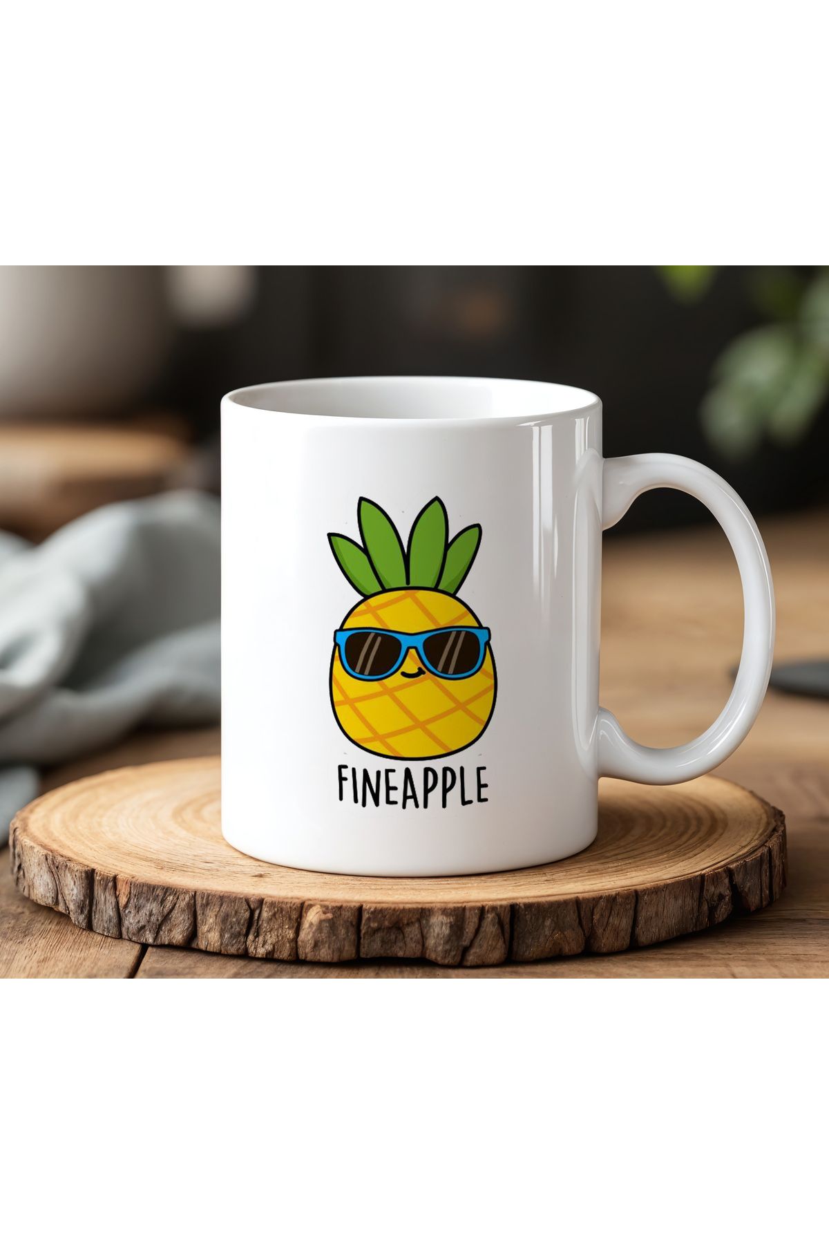 BB TRADE Fineapple Tasarımlı Beyaz Seramik Baskılı Kupa Bardak 330ml