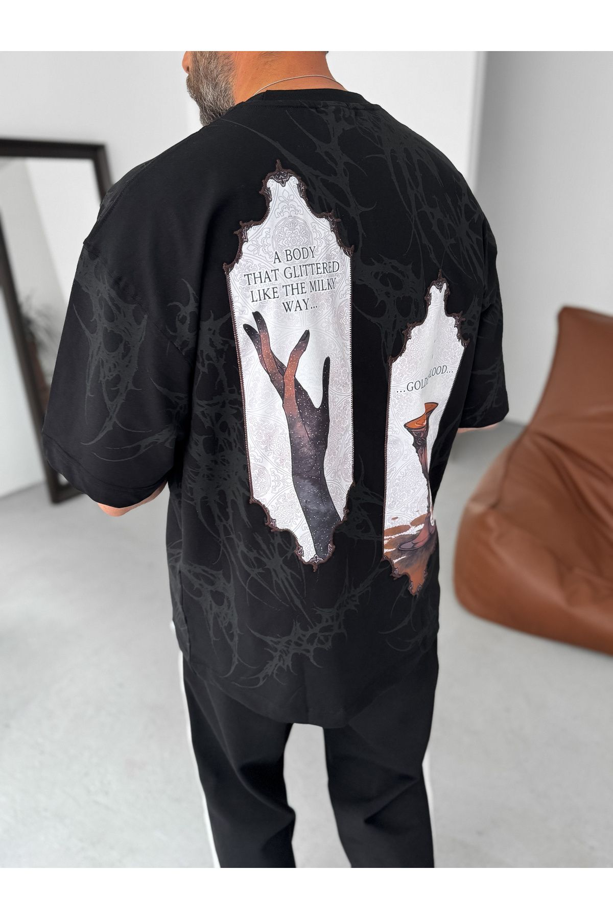 BYBASICMAN-Black Golden Blood Patchli Oversize T-Shirt Res-5204 3