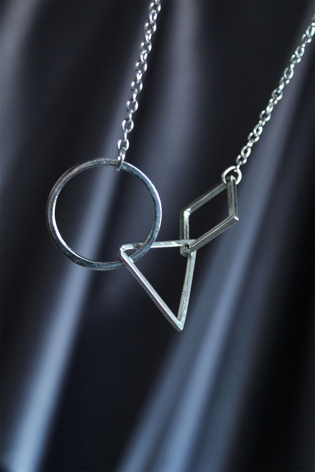 Clariss Silver Renk Squid Game Unisex Kolye