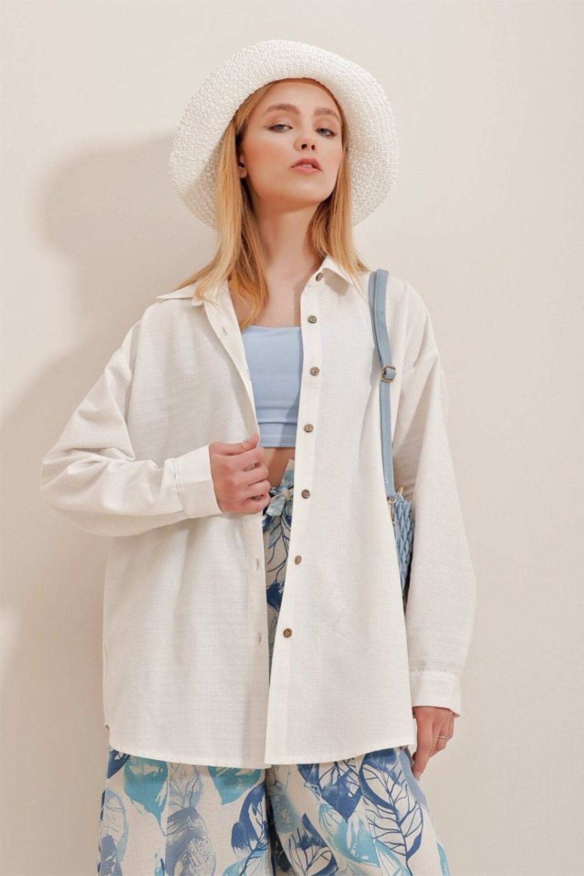 Miracle Omni Kadın Keten Kumaş Oversize Gömlek