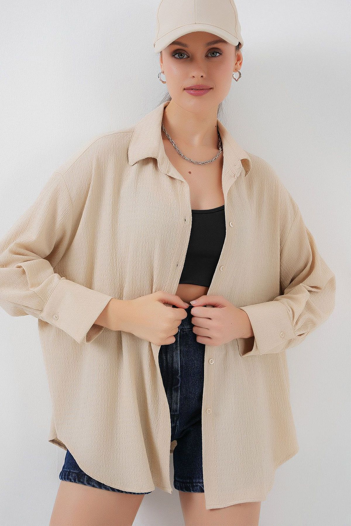 MissKybele Yakalı ve Manşetli Uzun Kollu Düğme Kapamalı Rahat Kesim Likralı Esnek Oversize Tunik Gömlek