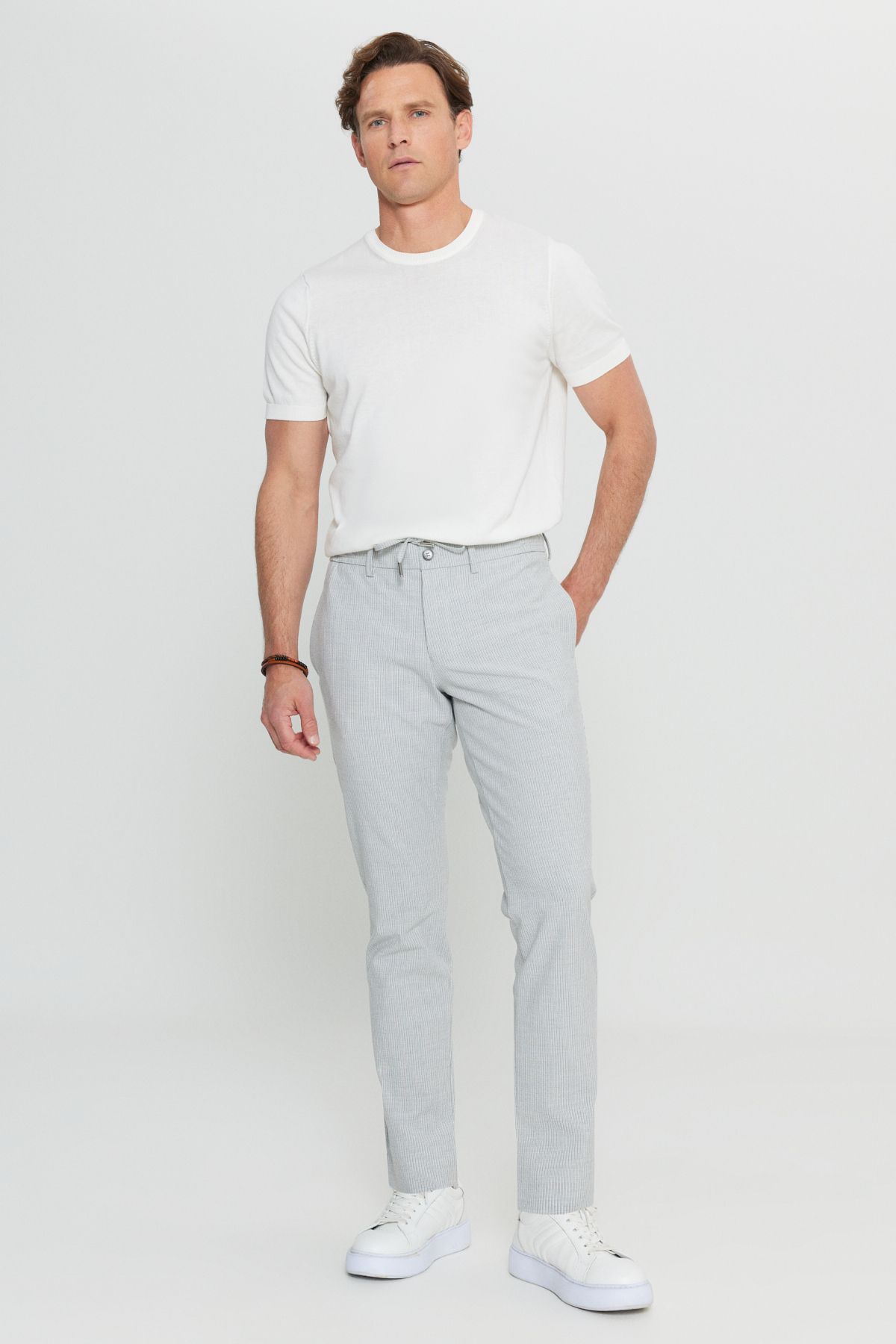 ALTINYILDIZ CLASSICS Altınyıldız ACE001252194 Beyaz-Gri Erkek Beli Lastikli İpli Fermuarlı Likralı Rahat Kesim Jogger Pan