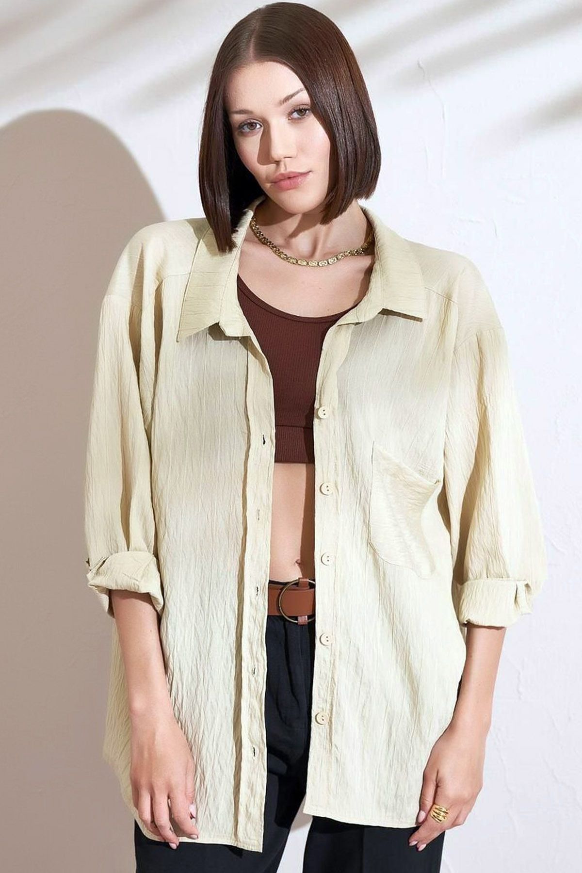 CoolLook Kendinden Çizgi Dokulu Düğmeli Rahat Kesim Tek Cep Yakalı Manşetli Uzun Kollu Oversize Casual Gömlek