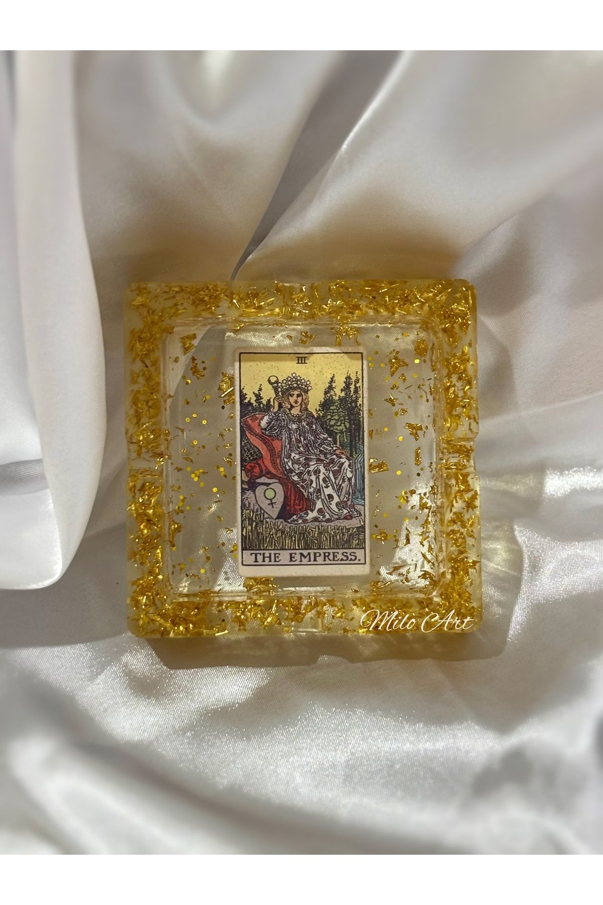 Milo Art The Empress İmparatoriçe Tarot Kartlı Epoksi Küllük Altın Varaklı Epoksi Küllük Kül Tabağı