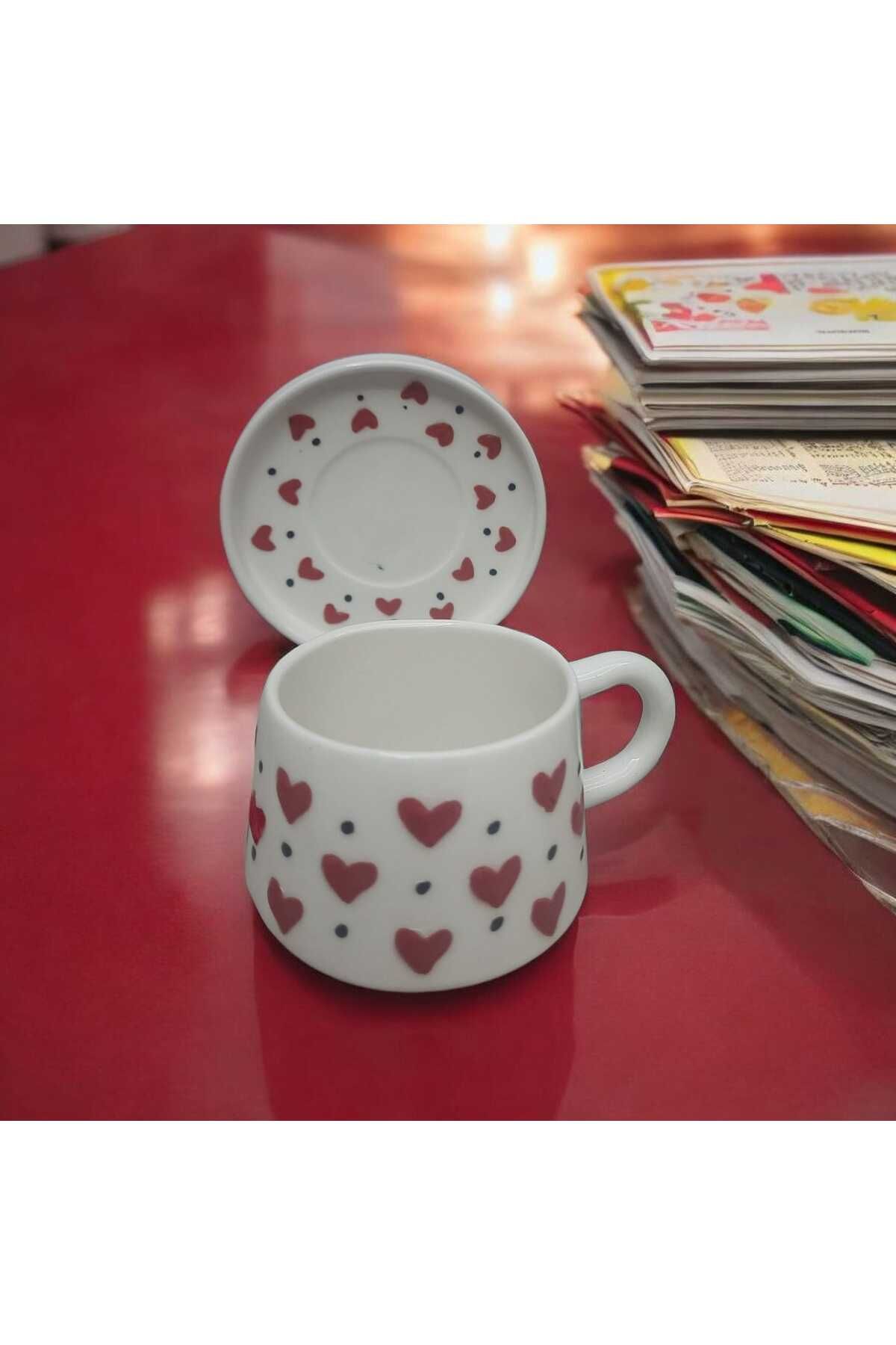 Home Kalpli Kabartmalı Tabaklı Fincan