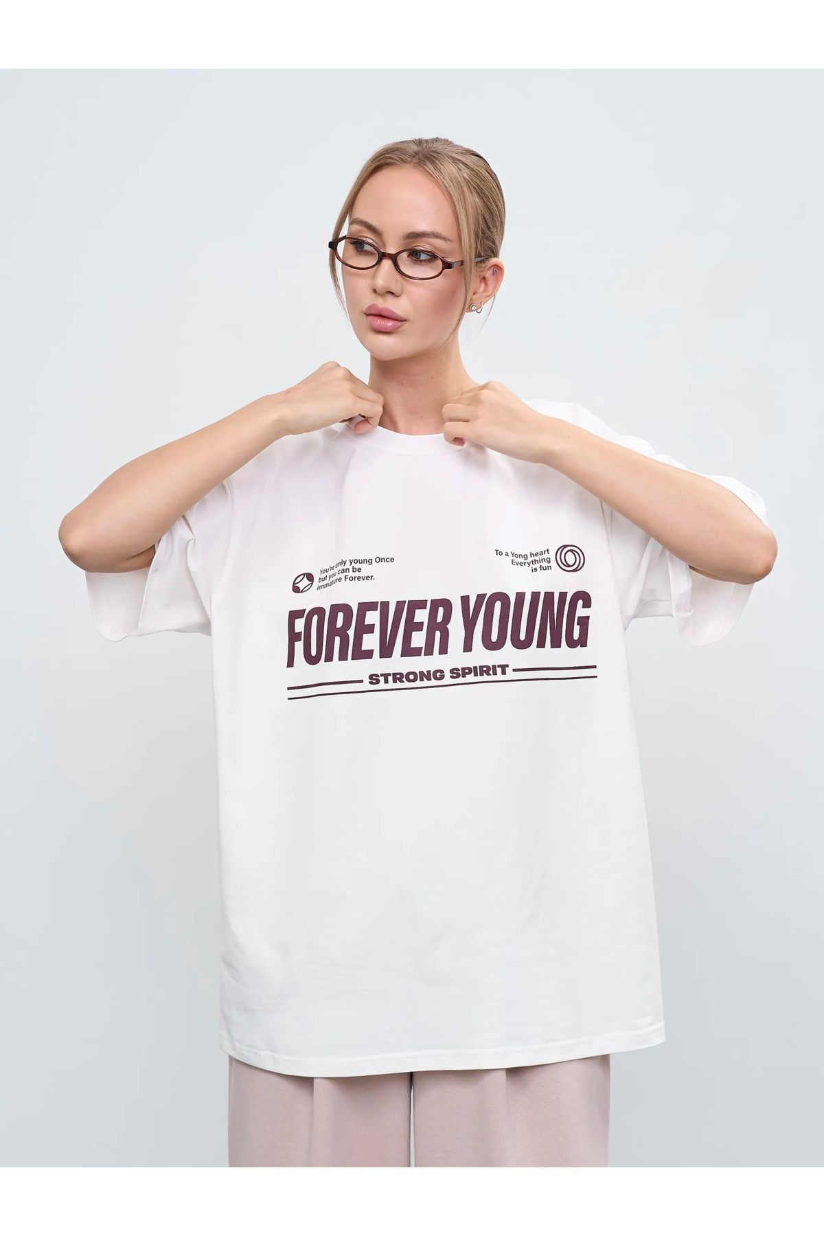EFFRENATU Daima Genç Baskılı Bisiklet Yaka Kısa Kol Unisex T-shirt