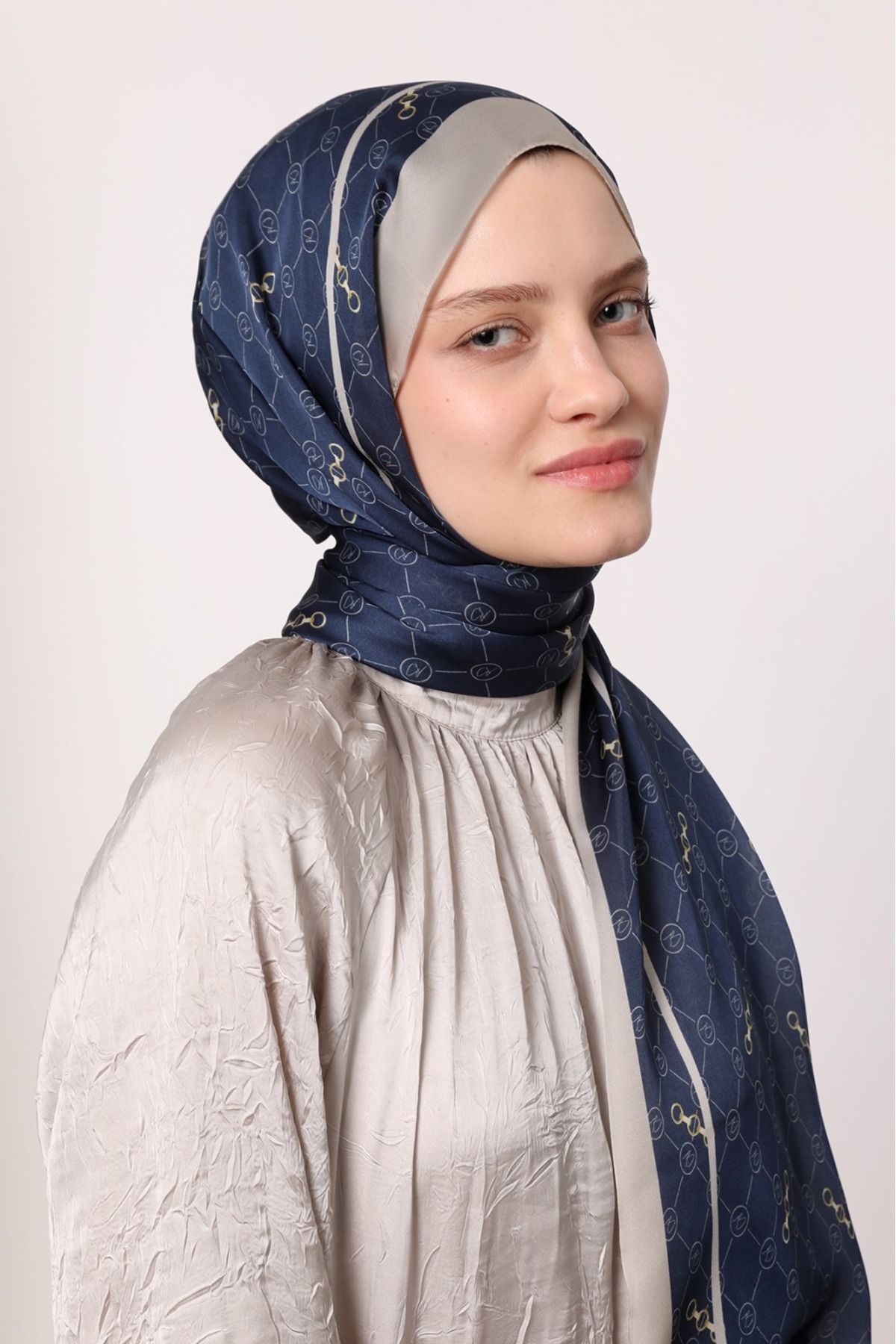 LuvenSara HİNT İPEGİ SAL