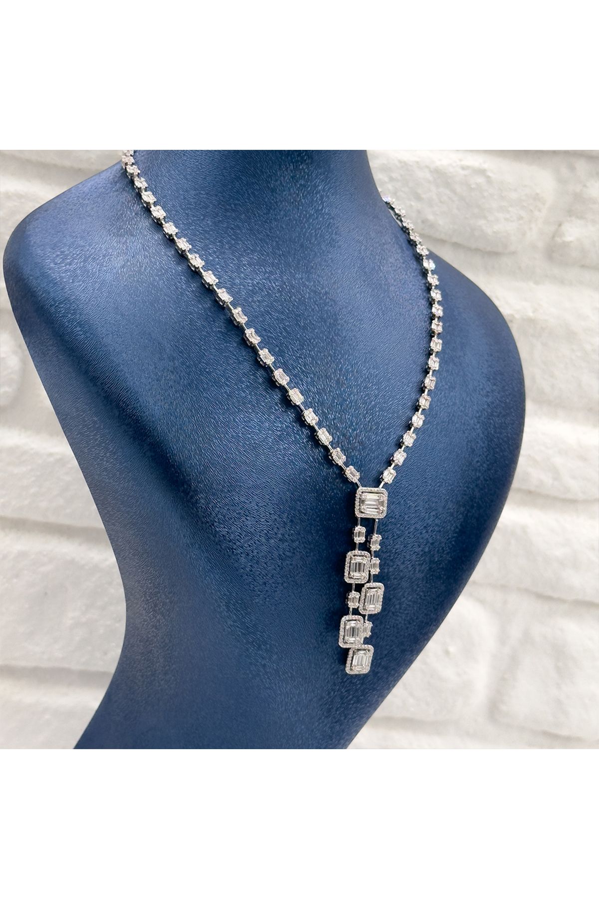Livora Jewelry Özel Tasarım Baget Su Yolu Gümüş Gerdanlık