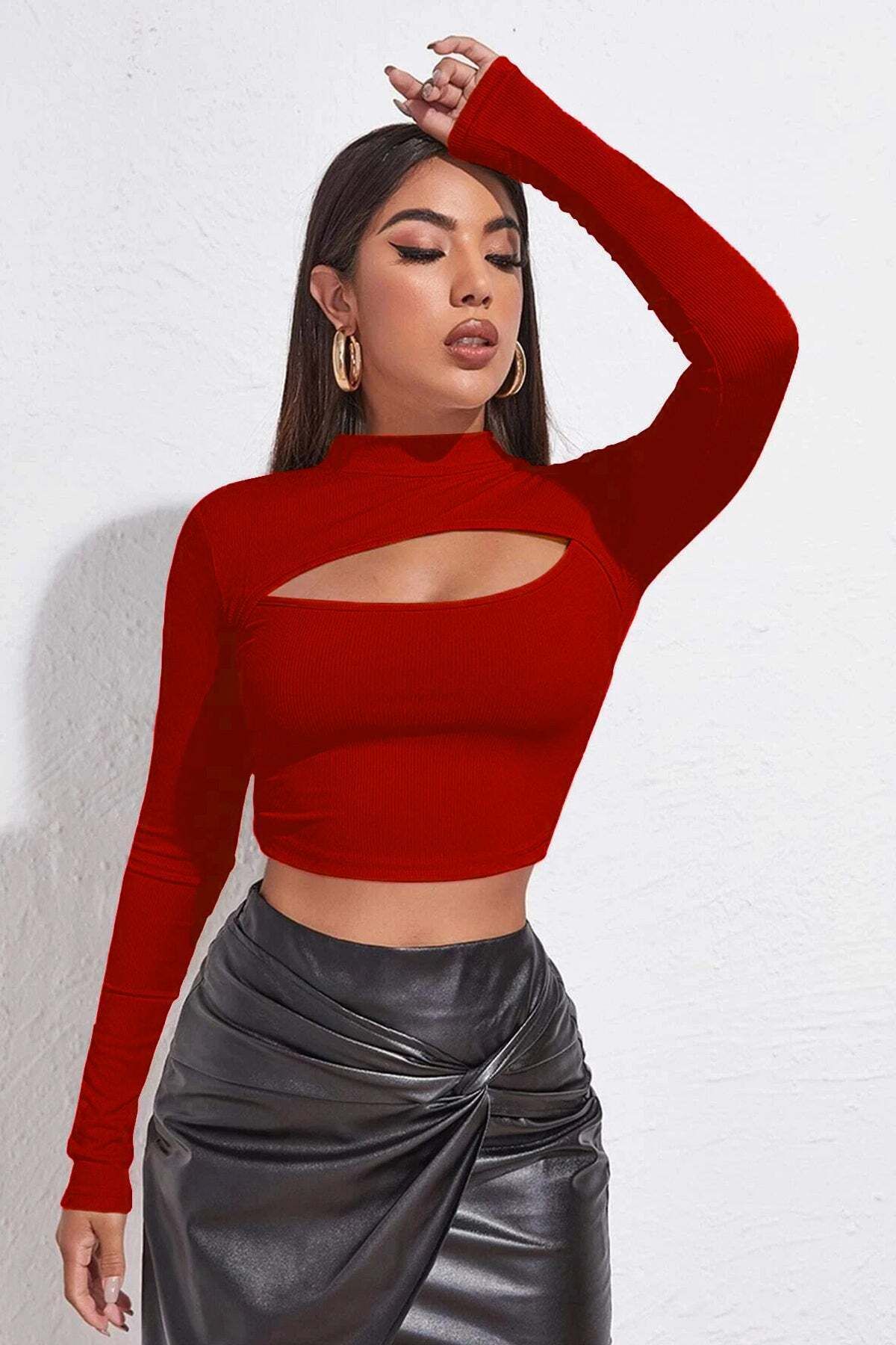 Ethab Ticaret Kadın Kırmızı Göğüs Dekolteli Uzun Kollu Cut Out Crop Top Bluz