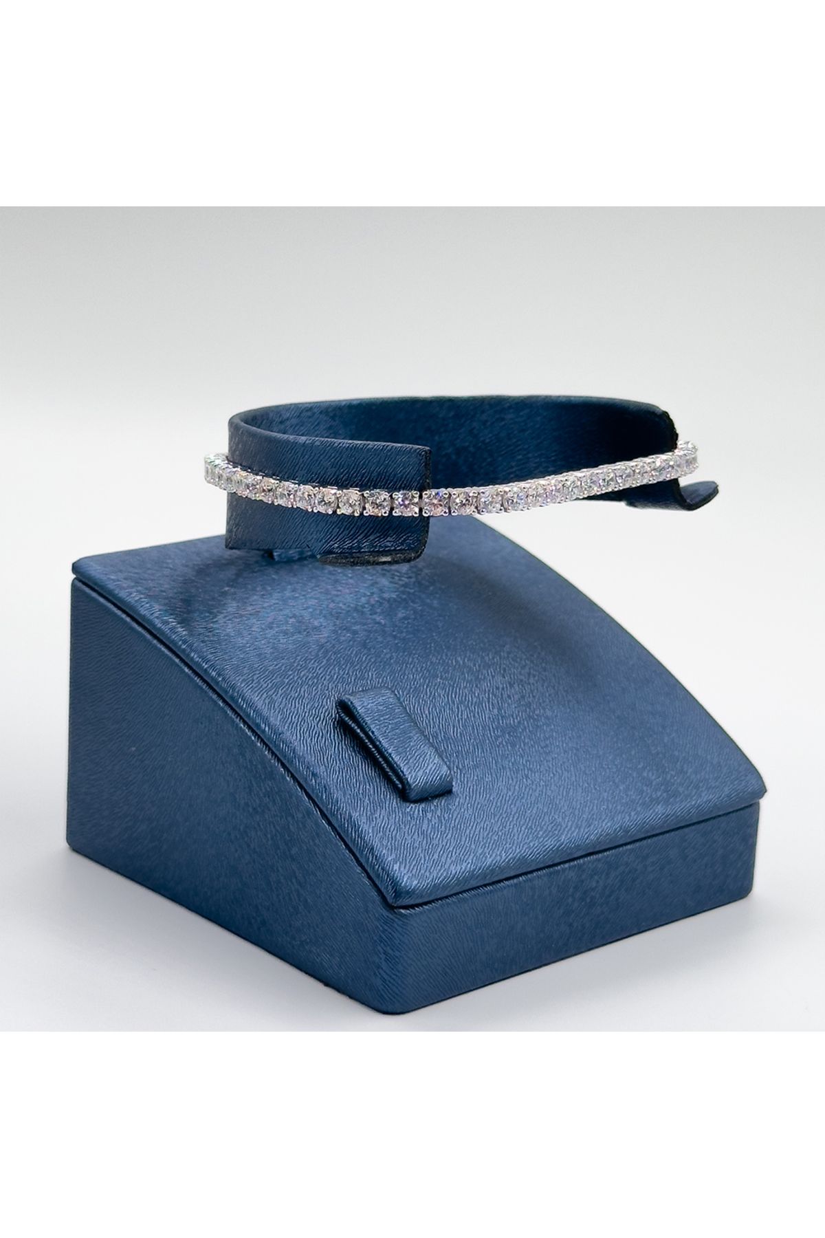 Livora Jewelry Pırlanta Montür Su Yolu Gümüş Bileklik - 3MM